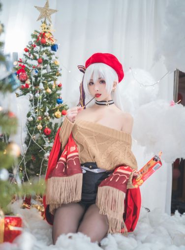 [Cosplay]rioko凉凉子 - 贝尔法斯特 圣诞装[24P]