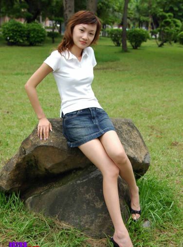 [Beautyleg]美腿写真 No.021 abby 2005.07.06 [32P]