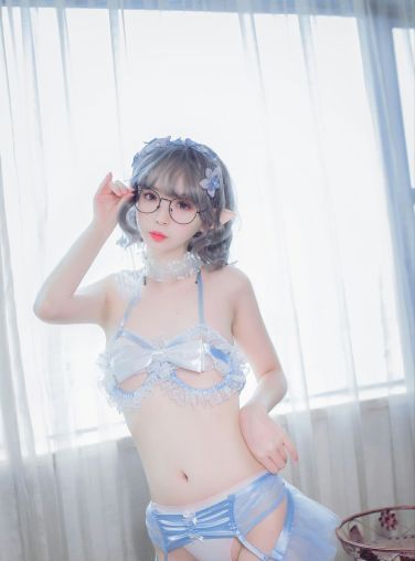 [Cosplay]疯猫ss - 蓝色精灵[30P]