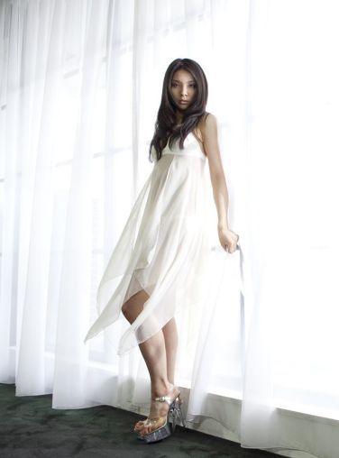 [image.tv美女写真]2010.06.01 Sayaka Akimoto 秋元才加 Princess Sayaka 前編[35P]