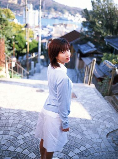 [YS Web套图] 2002.09 Vol.023 Kasumi Nakane 仲根かすみ たびだち[125P]