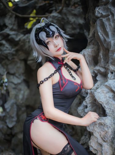 [Cosplay]三刀刀Miido - 黑贞德[77P]