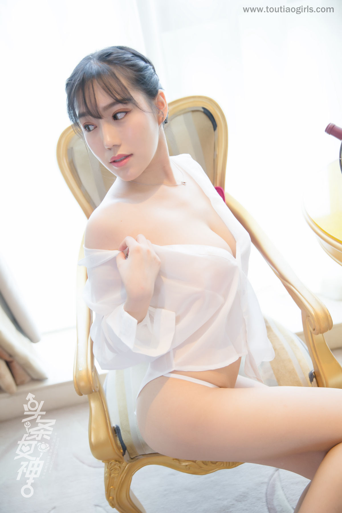 [TouTiao头条女神]2018.06.30 陈亦菲 豆蔻花颜 (6).jpg