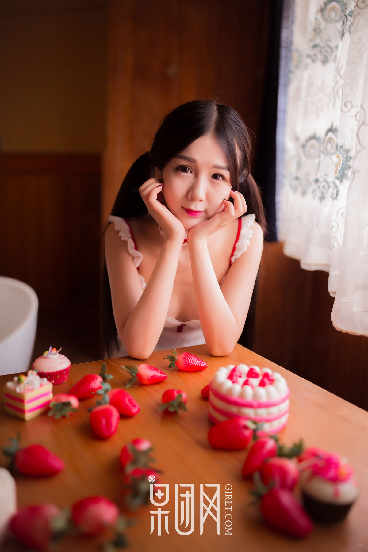 [GIRLT果团网]熊川纪信 2018.02.24 No.024 草莓女孩 (2).jpg