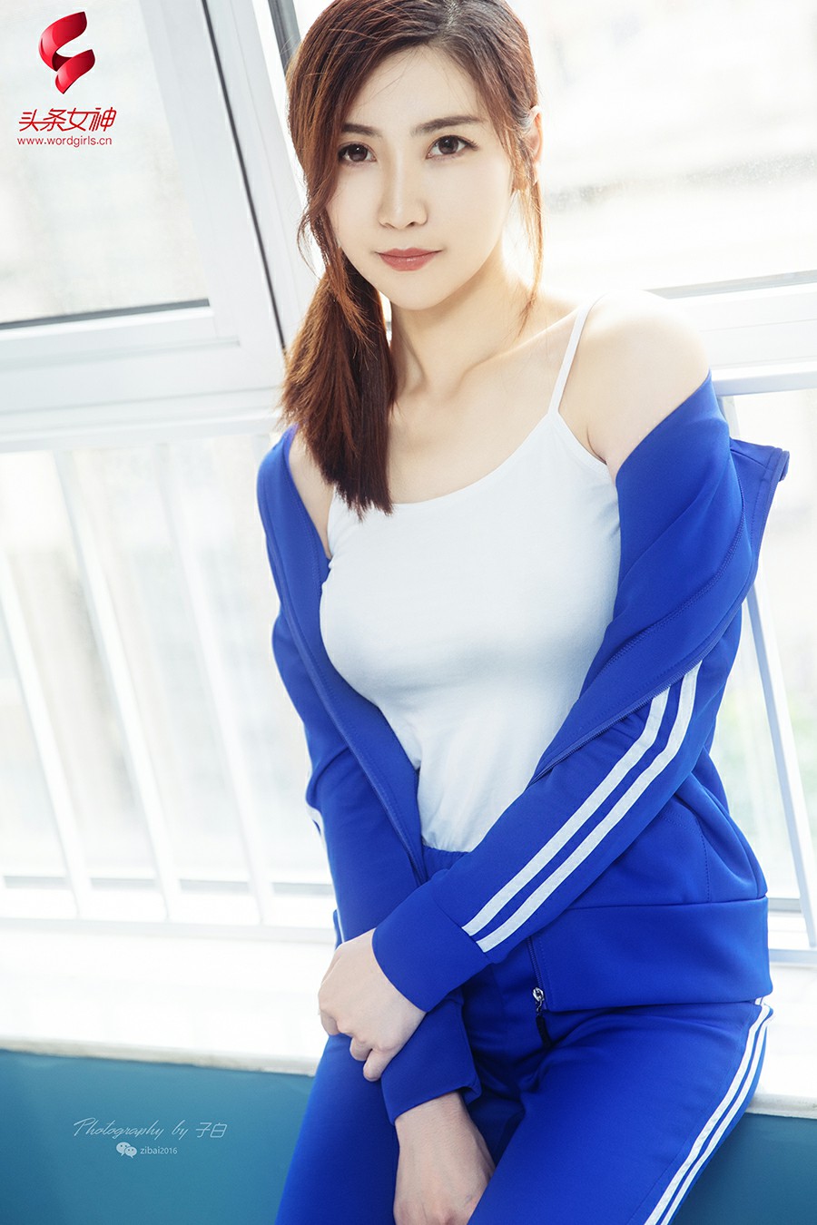 [TouTiao头条女神]2019.08.12 舒文 校园的早晨[15P]