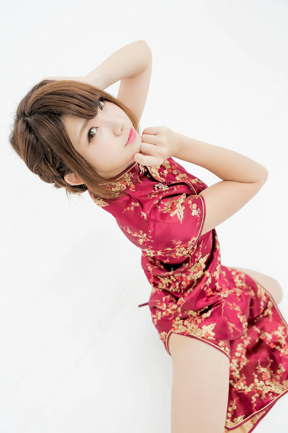 中華娘娘之红色旗袍与美腿高跟[27P]