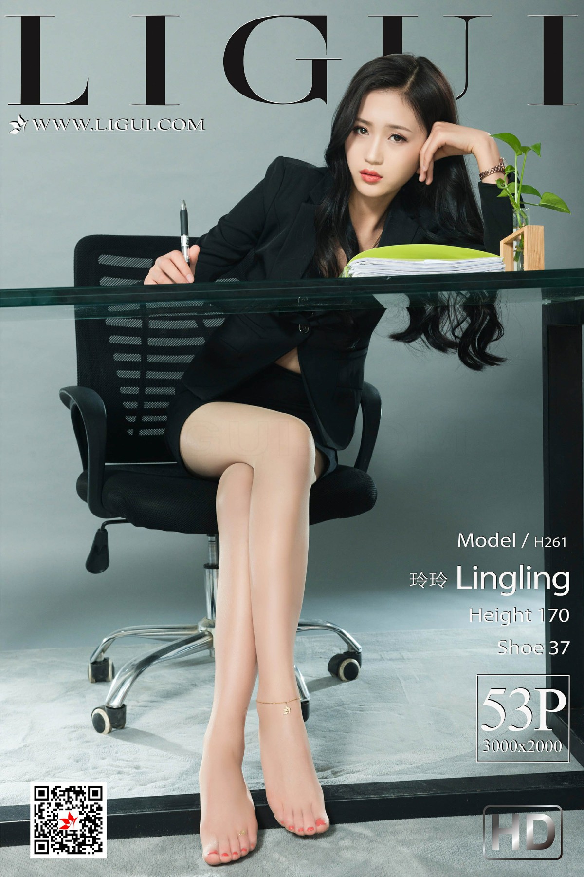 [Ligui丽柜]2019.08.26 网络丽人 Model 玲玲《职场新秀》[53P]