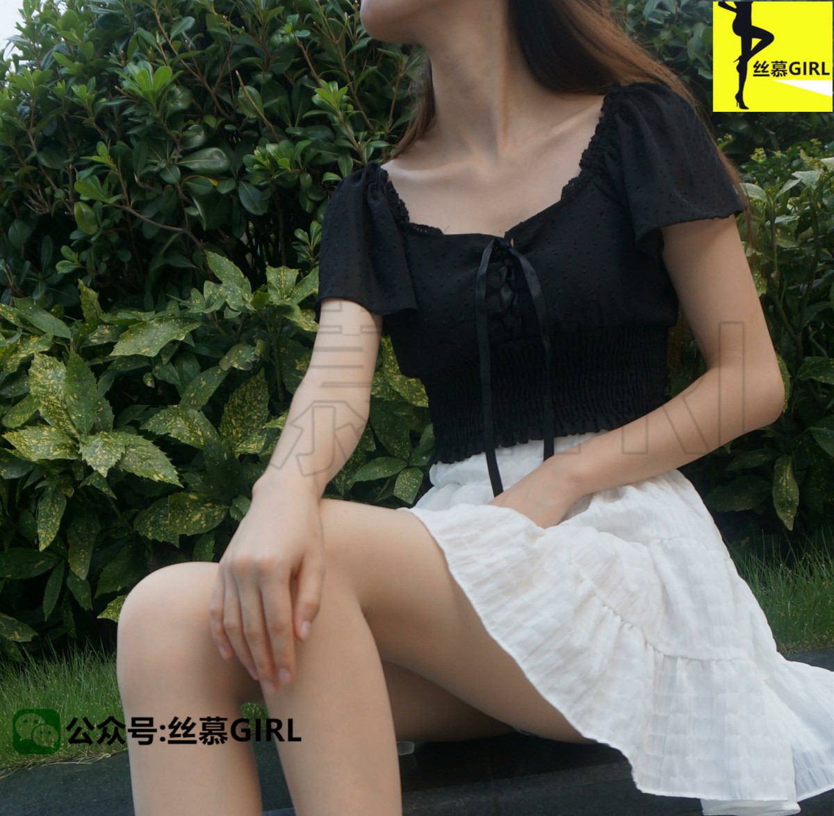 [丝慕写真] 第002期 模特：秋秋《少女丝心》 [72P]