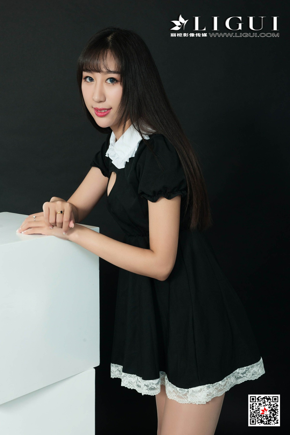 [Ligui丽柜]2019.10.28《肉丝女友》轩轩[30P]