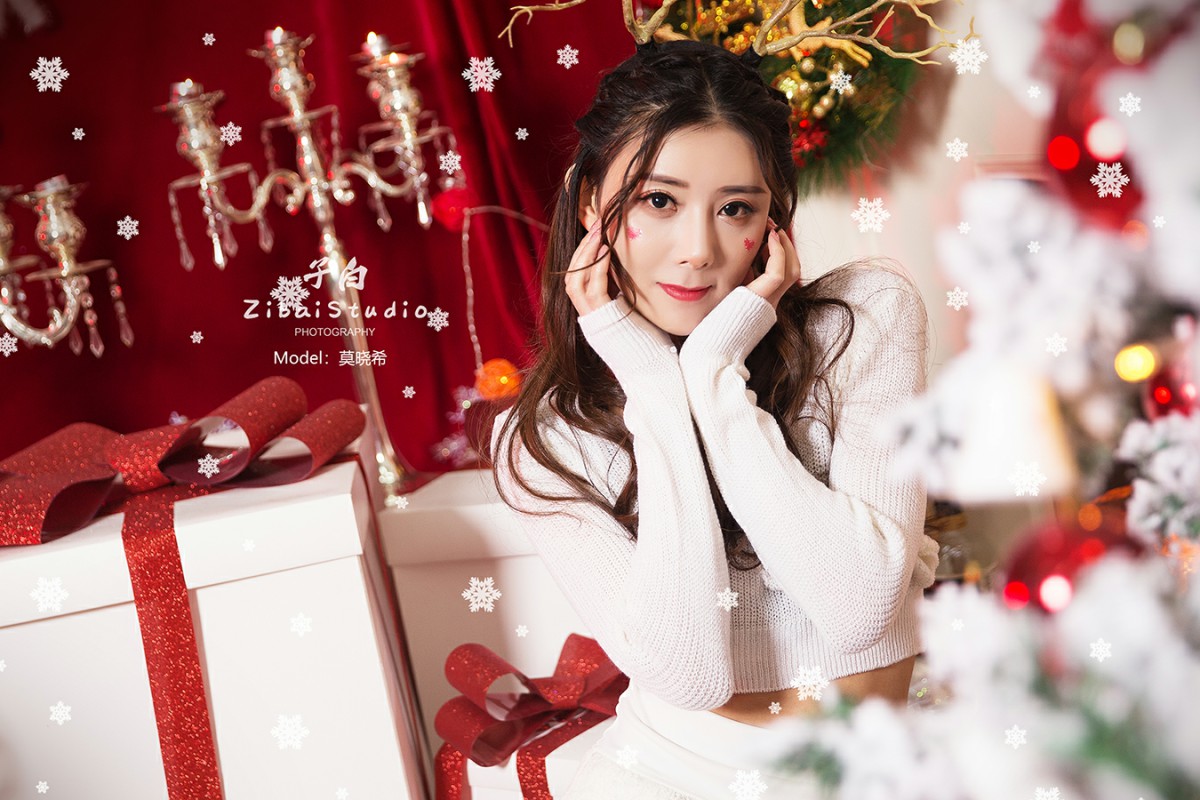 [TouTiao头条女神]2019.12.24 莫晓希 晓希祝圣诞节快乐！