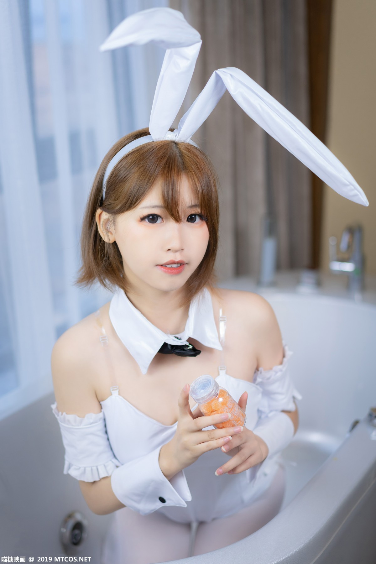 [喵糖映画]VOL.041 白色兔女郎 (1).jpg