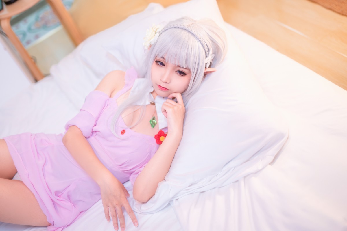 [Cosplay]动漫博主蠢沫沫 - 艾米莉亚的睡衣