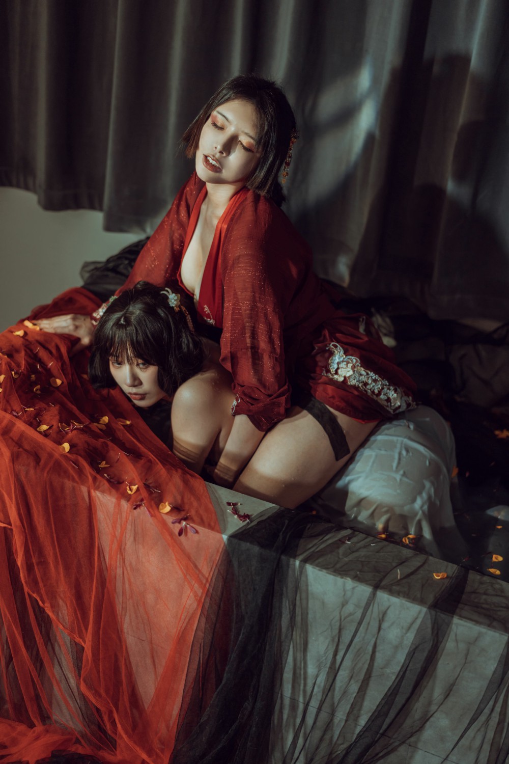 秋和柯基(夏小秋秋秋) - 昏红帐[52P]