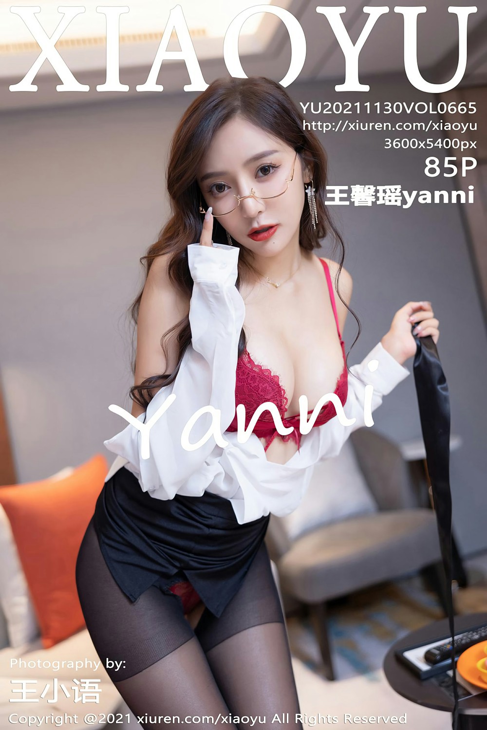 [XIAOYU语画界] 2021.11.30 VOL.665 王馨瑶yanni 职场OL 第1张