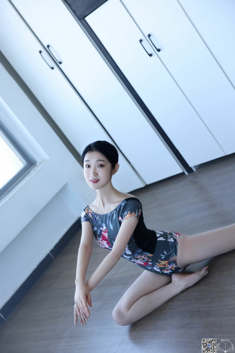 [GALLI嘉丽] 舞蹈生日记 - 006 珊珊[42P]