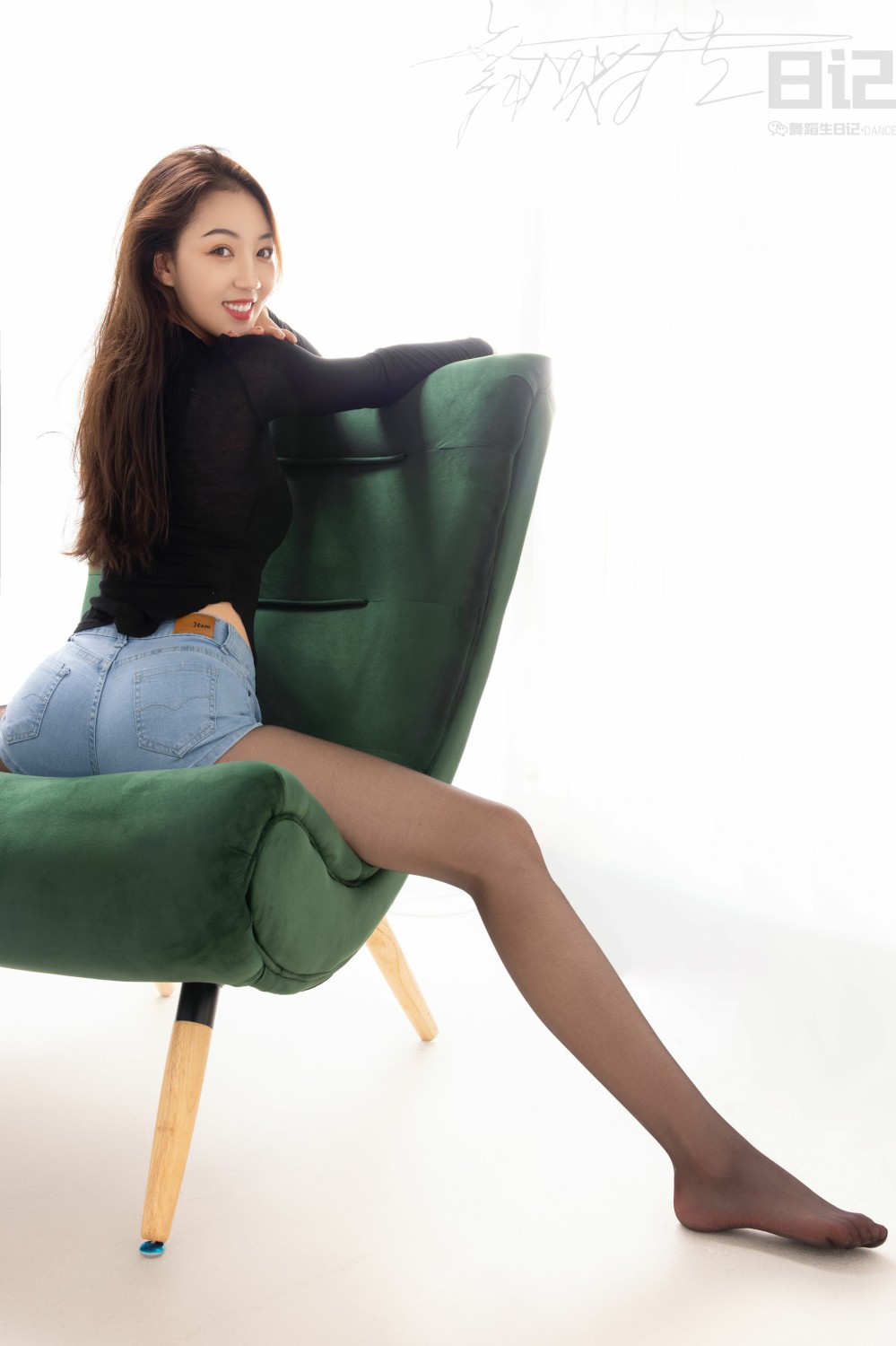 [GALLI嘉丽]舞蹈生日记 067 贺贺2[47P]