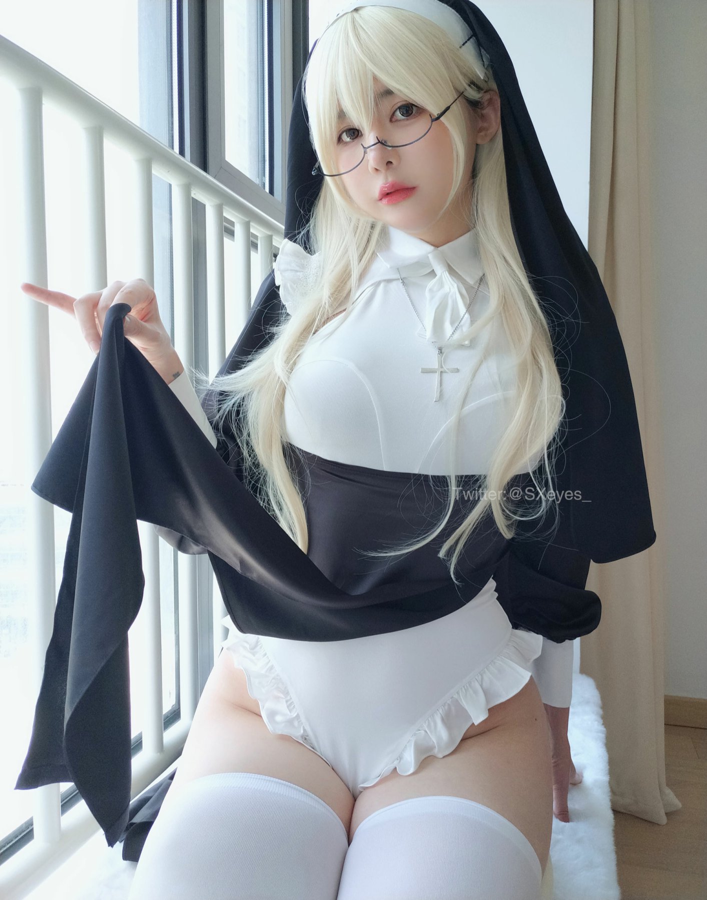 眼酱大魔王w - 修女[34P]