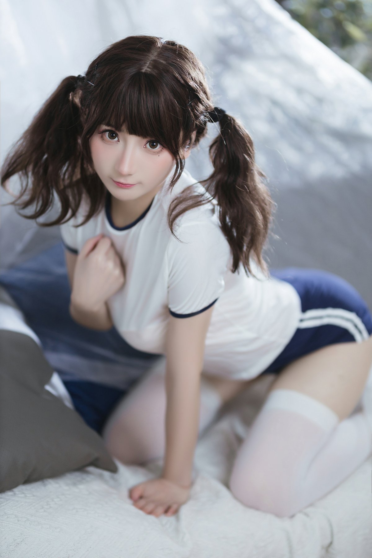 是三不是世w - 束缚[37P]