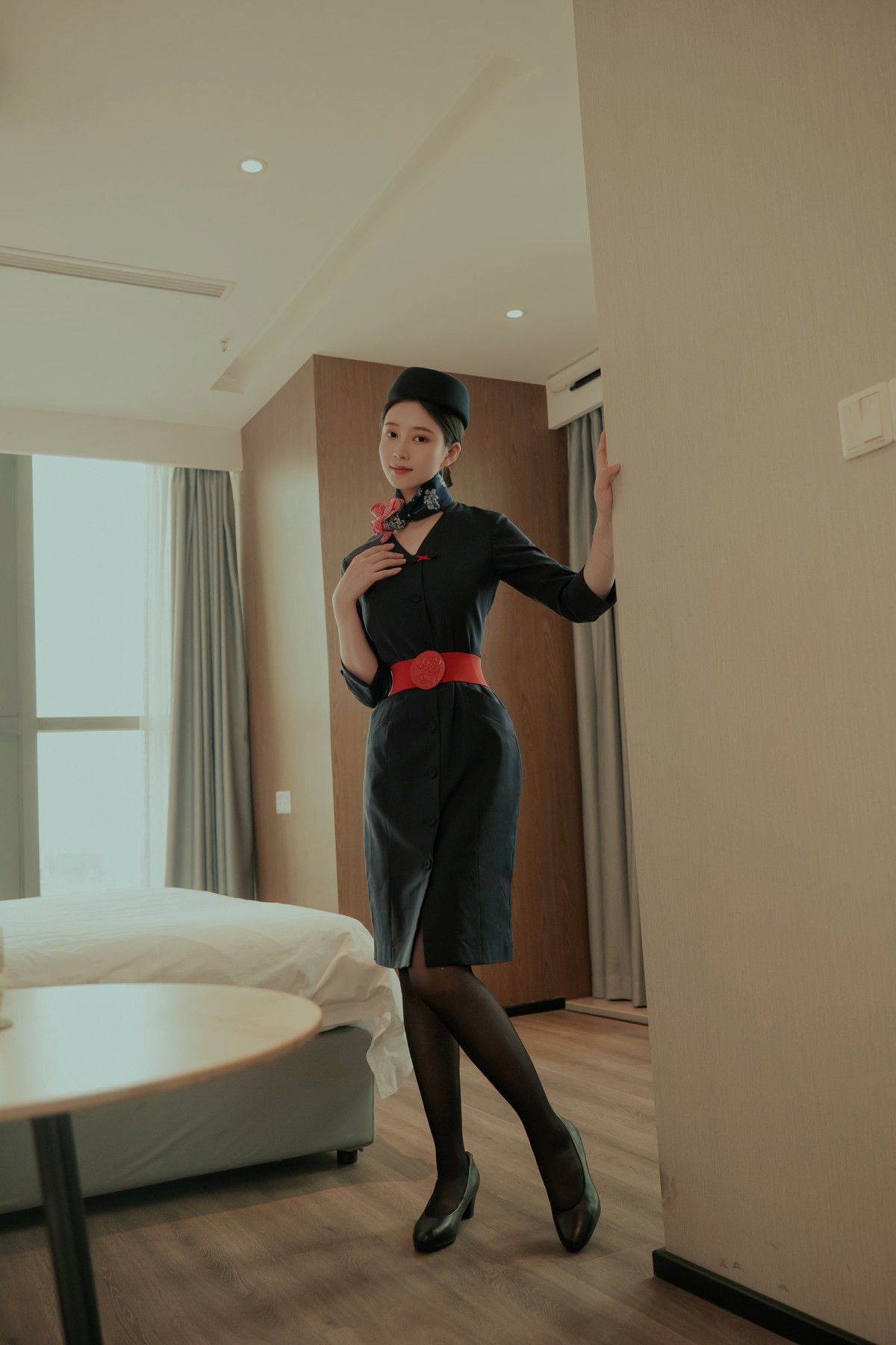 年年 – 空姐酒店篇[18P]