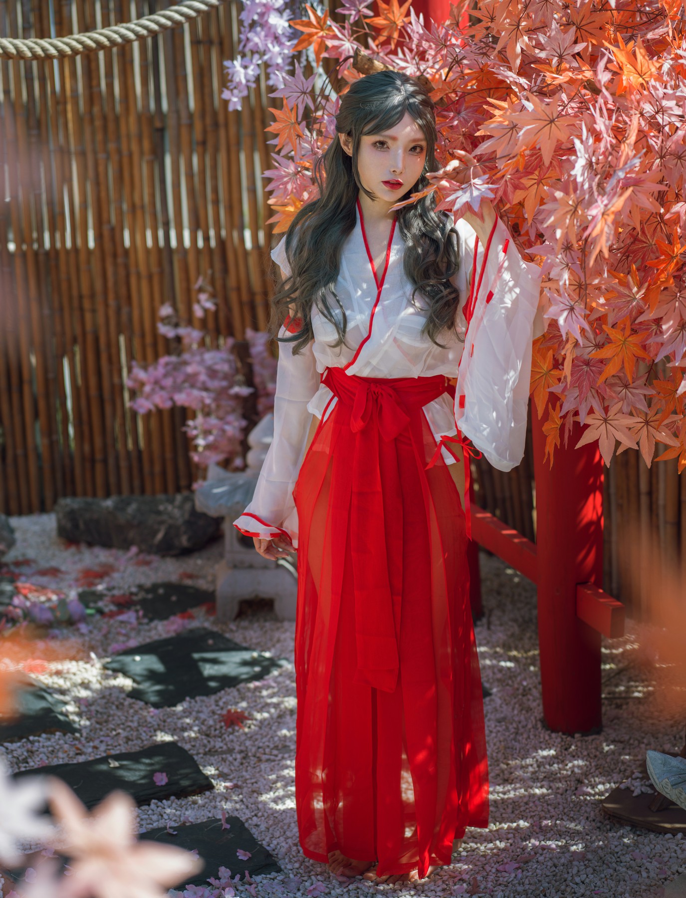 秋和柯基(夏小秋秋秋) - 汤池巫女[35P]