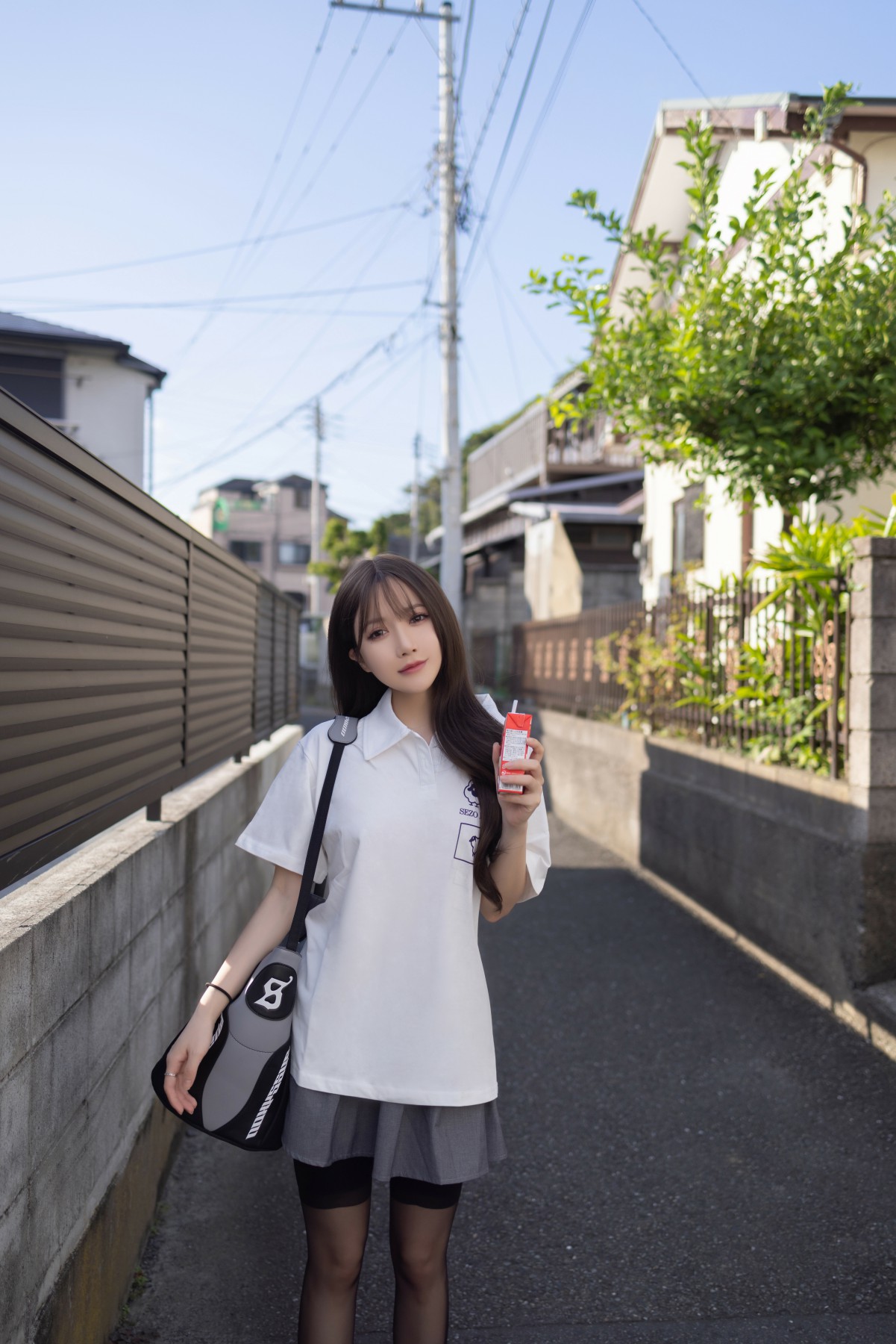 鱼子酱Fish - 内部私购尺度写真民宿房东[93P]