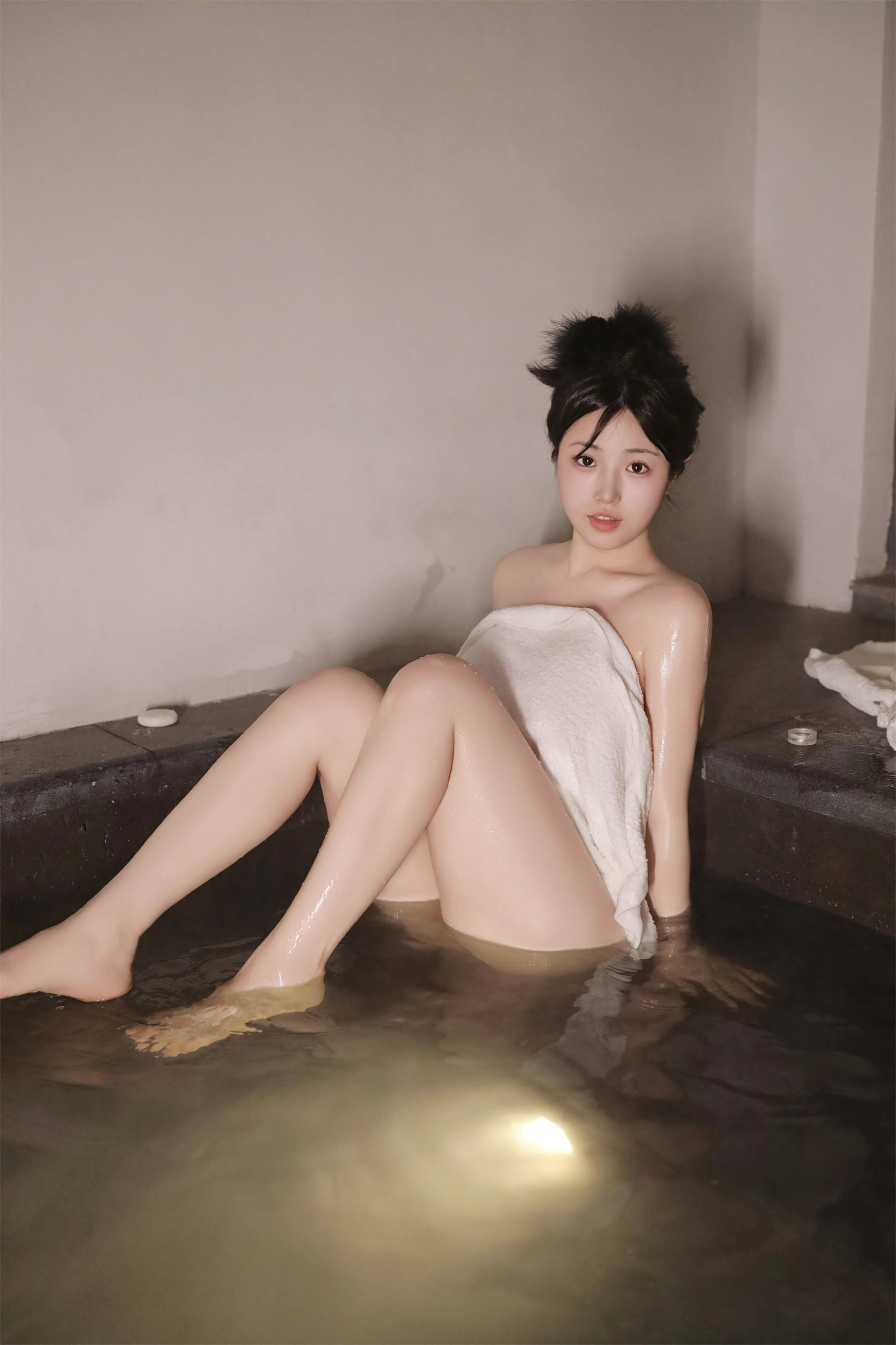 陈小花 - 内部私购无删减原版写真泡澡 第4张