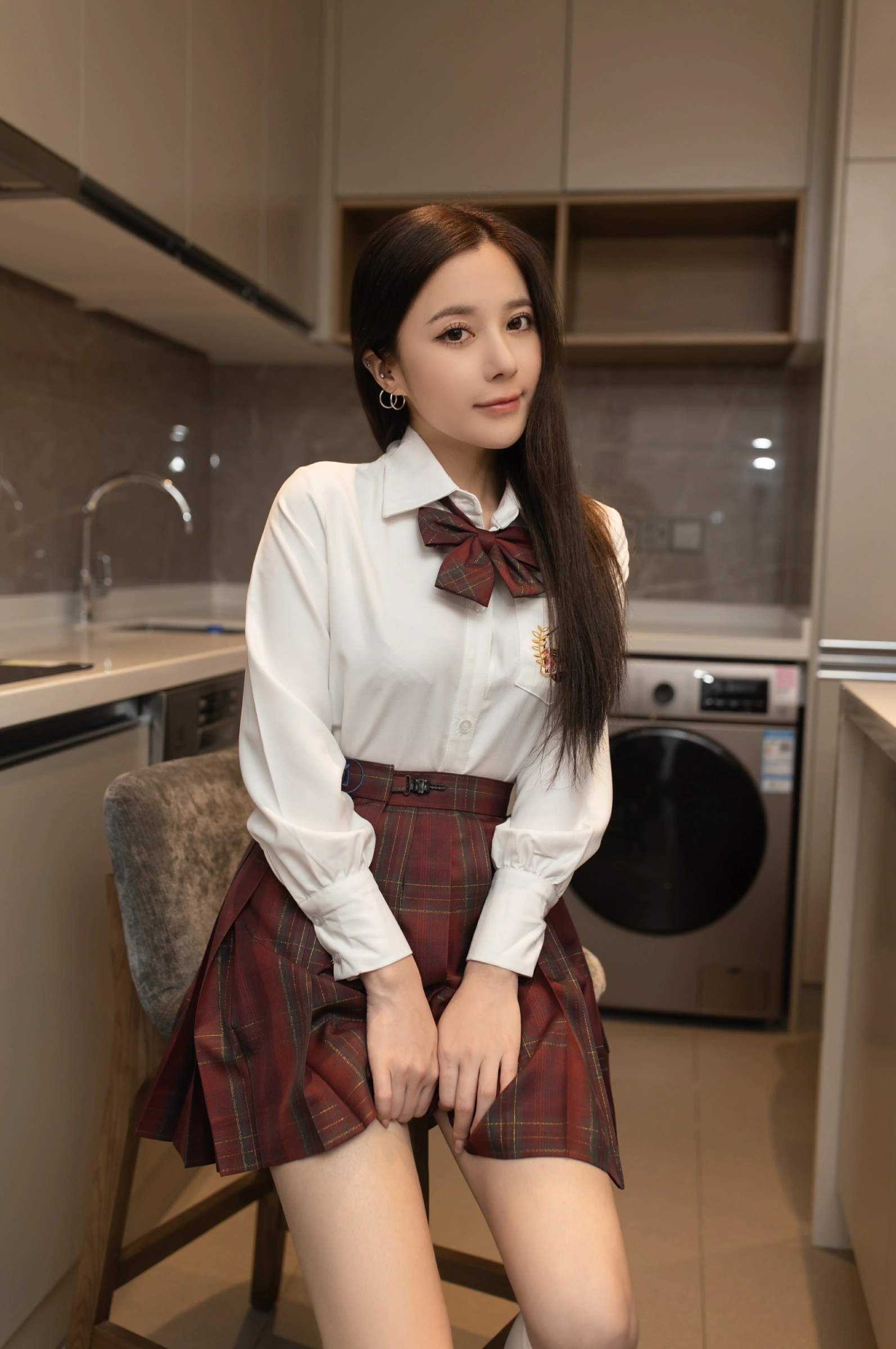 鱼子酱Fish - 内部私购无删减原版写真学生 第4张