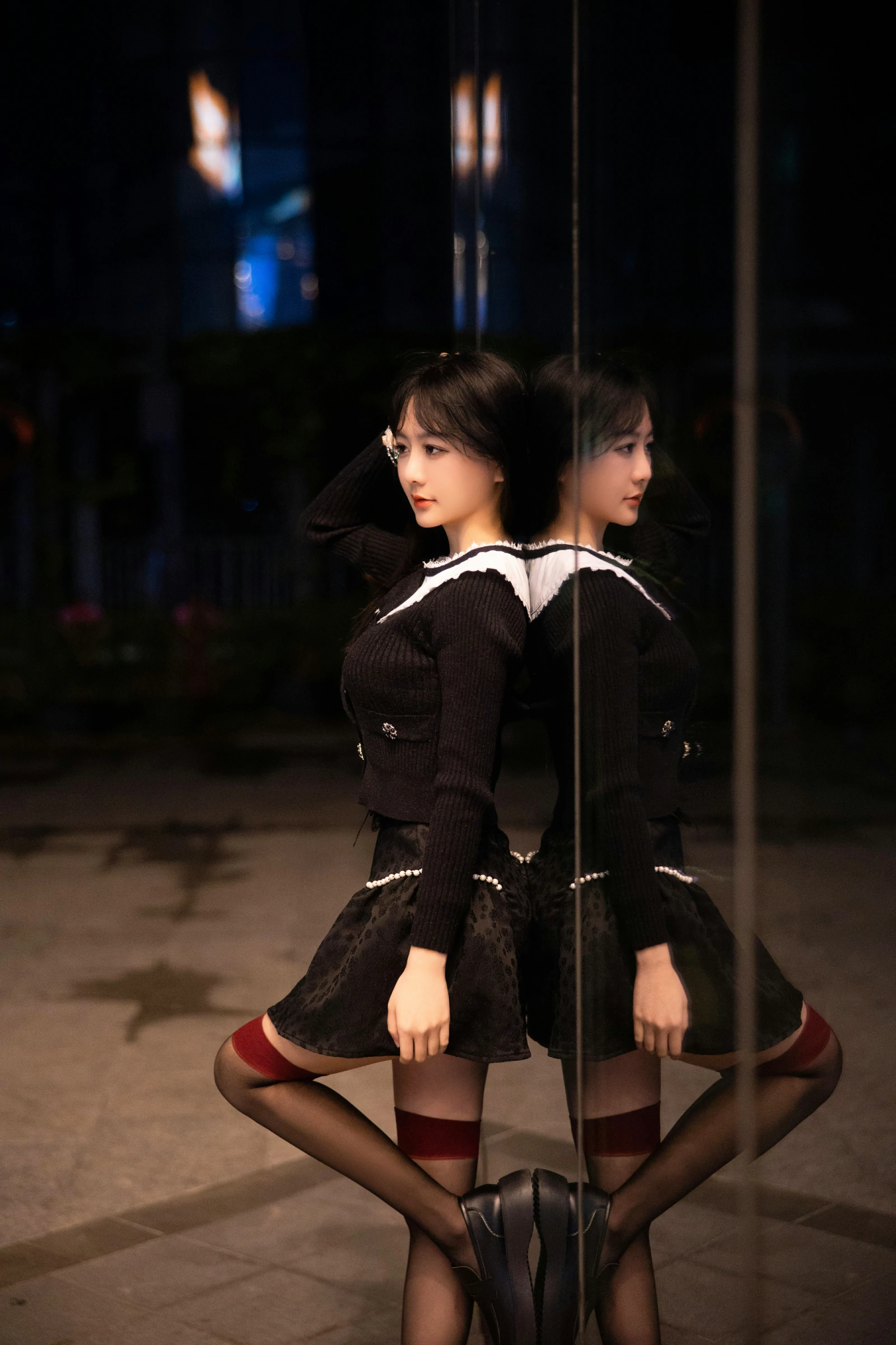 谢小蒽(幼幼) - 内部私购无删减原版写真魅惑黑丝情趣 第4张