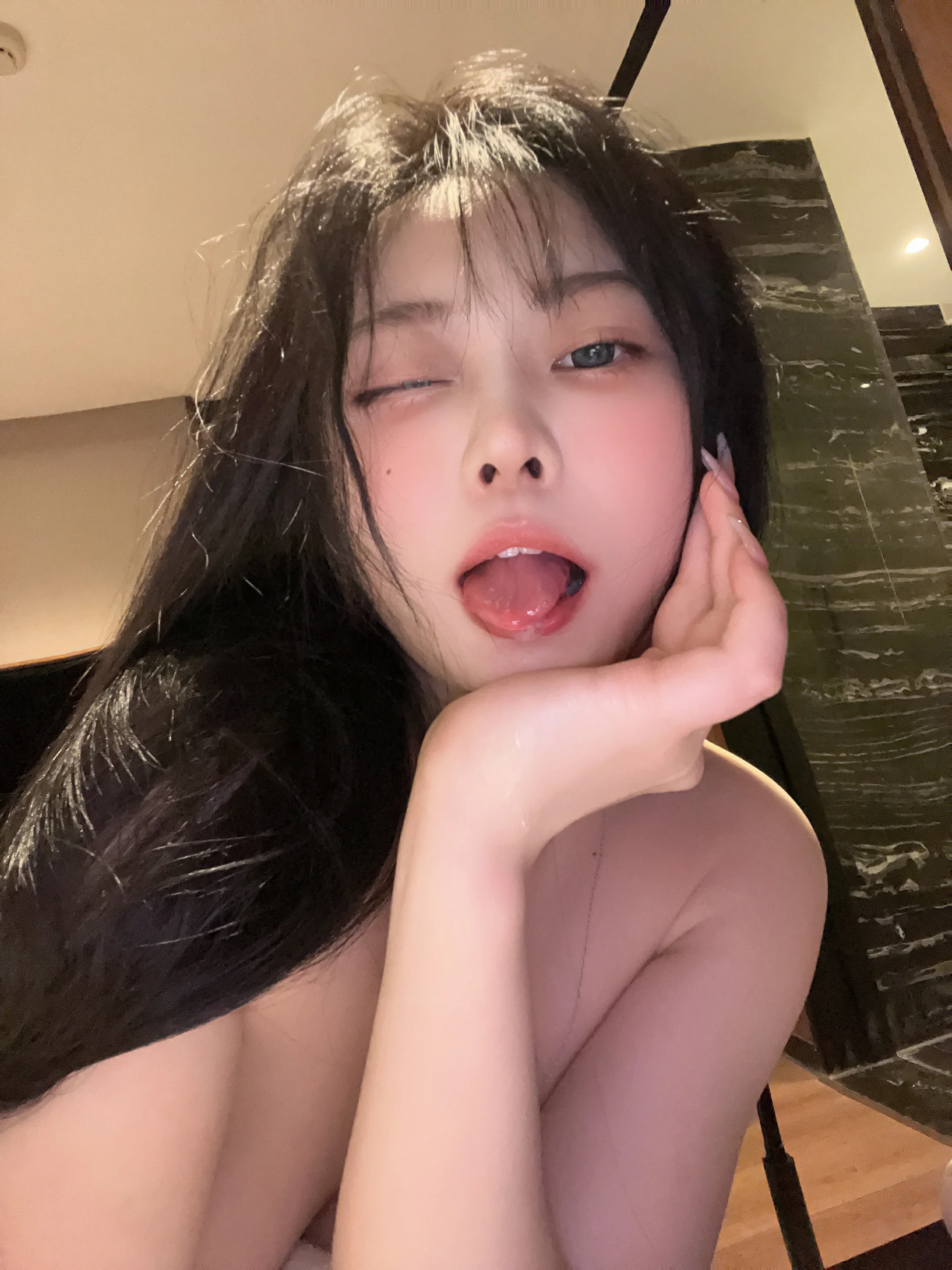 左公子666 - 俏皮女娃 第2张
