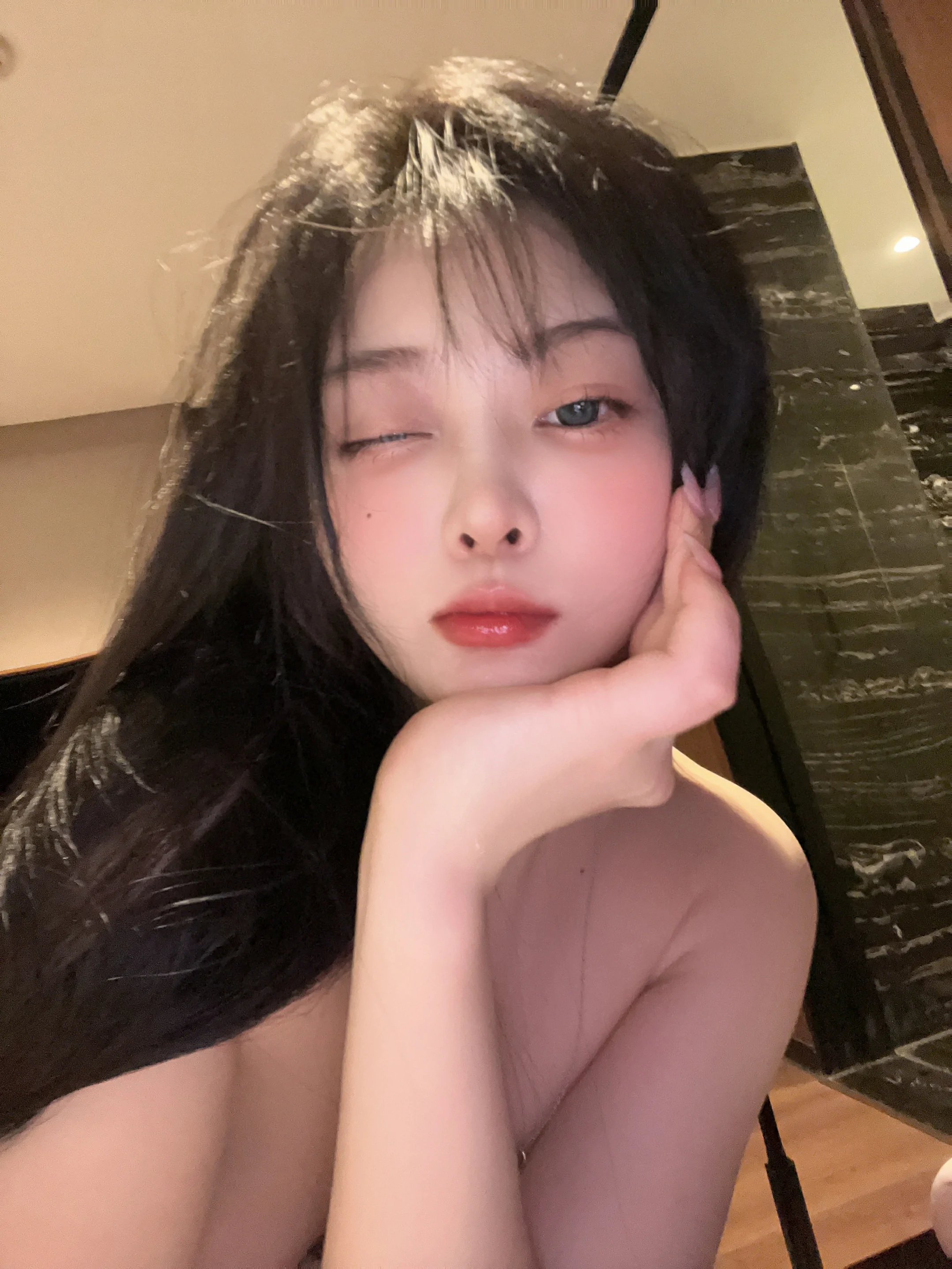 左公子666 - 俏皮女娃 第3张