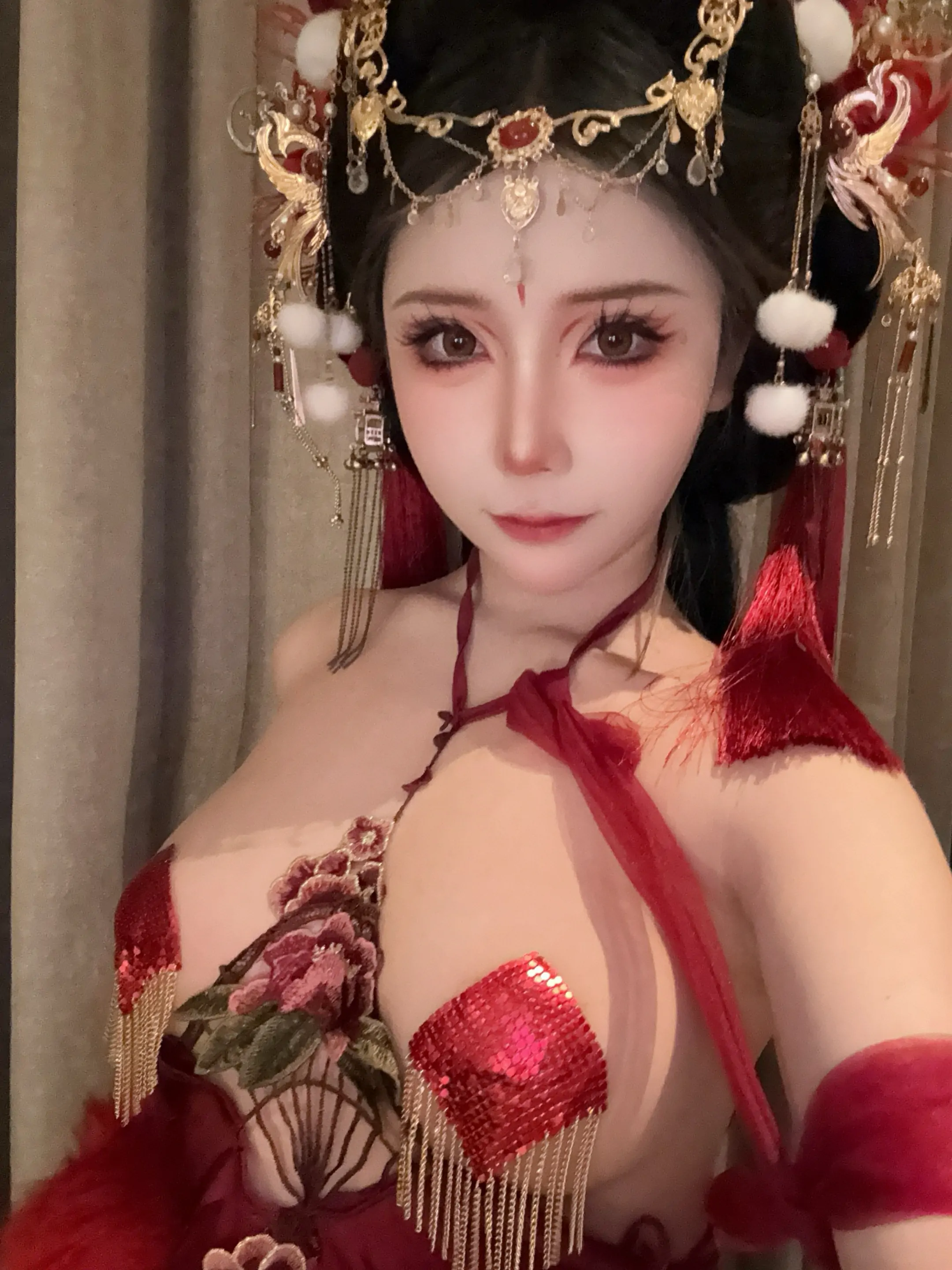 抱走莫子AA - 红色小尾巴[120P]