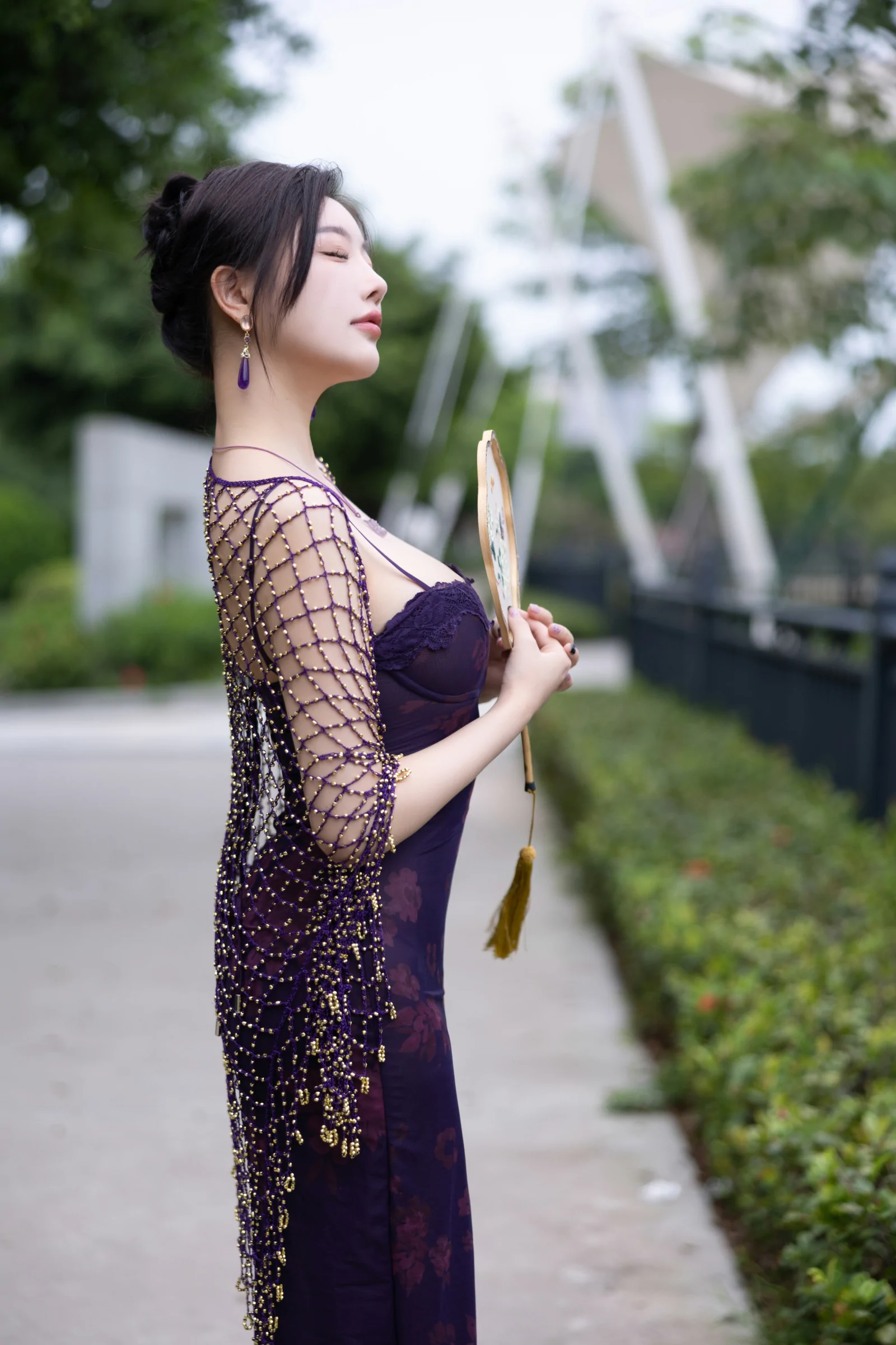 xiuren秀人网福利杨晨晨Yome大尺度私拍无码流出紫色连衣裙 第3张