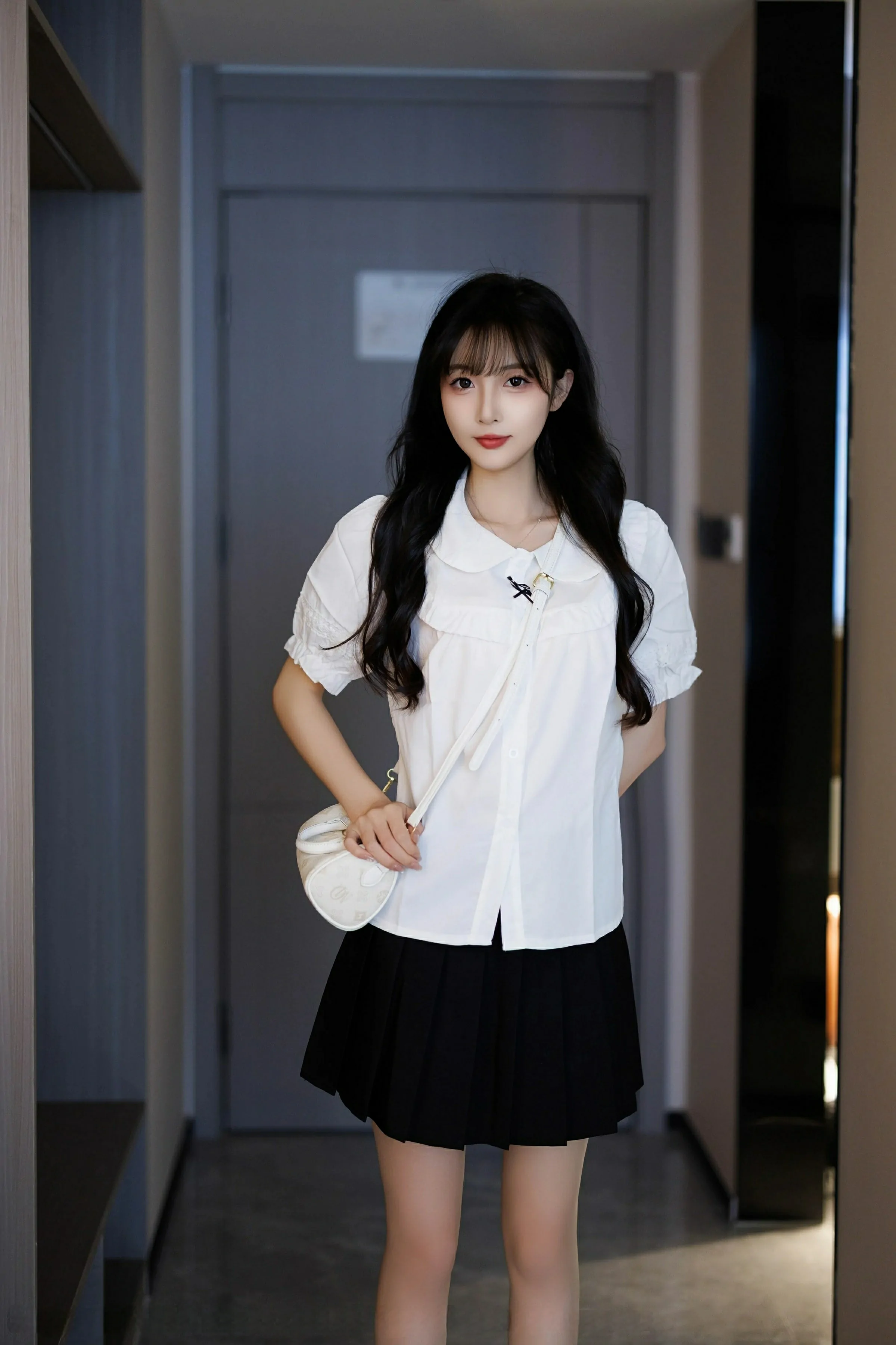 [XiuRen秀人网] 2025.03.25 No.100667 樱桃小阑子 第2张