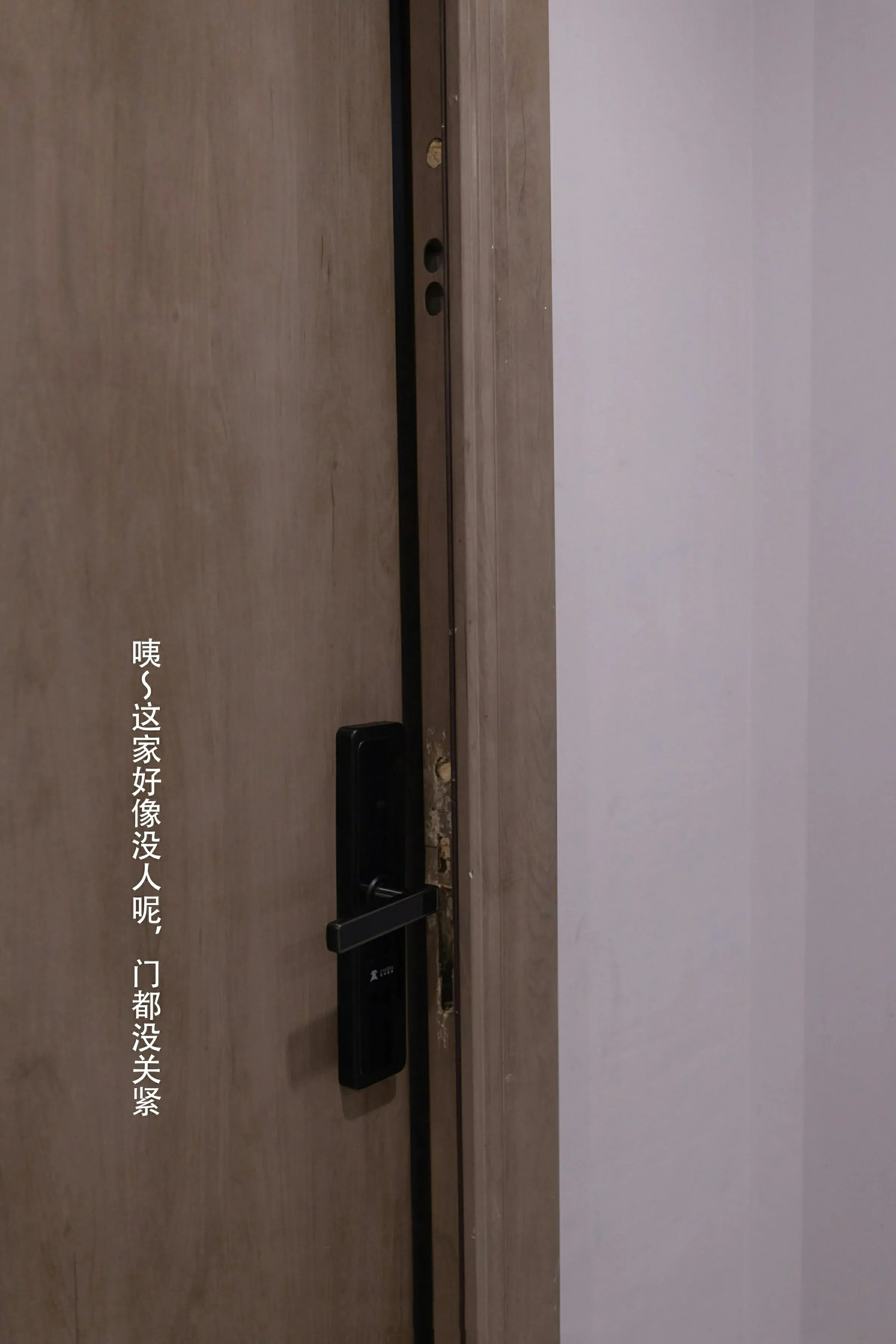 [XiuRen秀人网] 2025.03.19 No.10042 杏子Yada 第3张