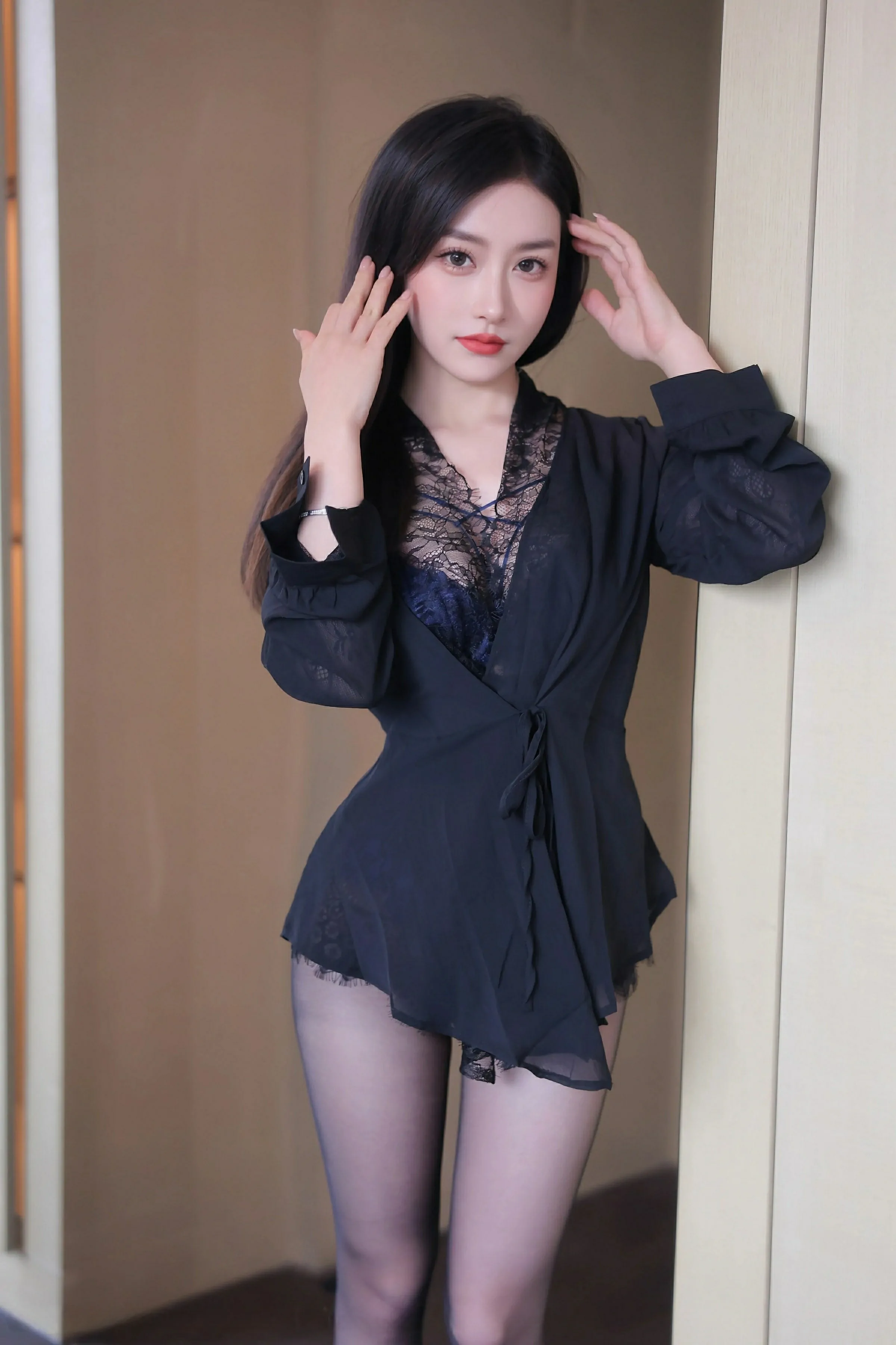 [XIUREN秀人网] 2025.06.09 No.10382 Annie_baby 第2张