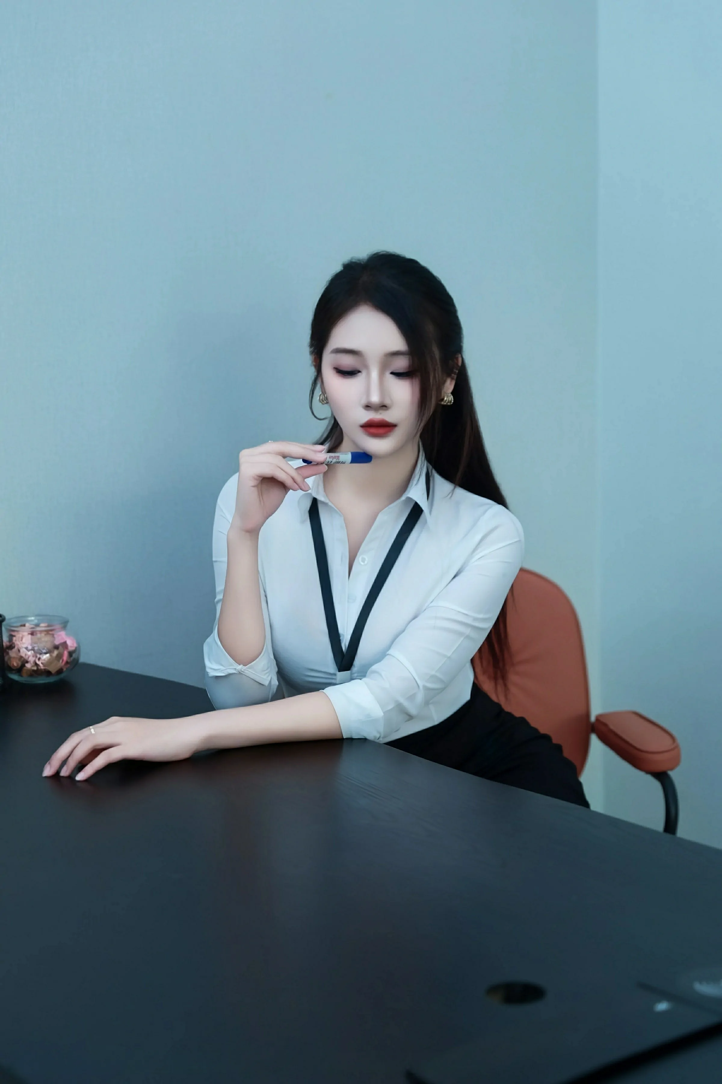 [XIUREN秀人网] 2025.06.13 No.10406 南乔 第2张