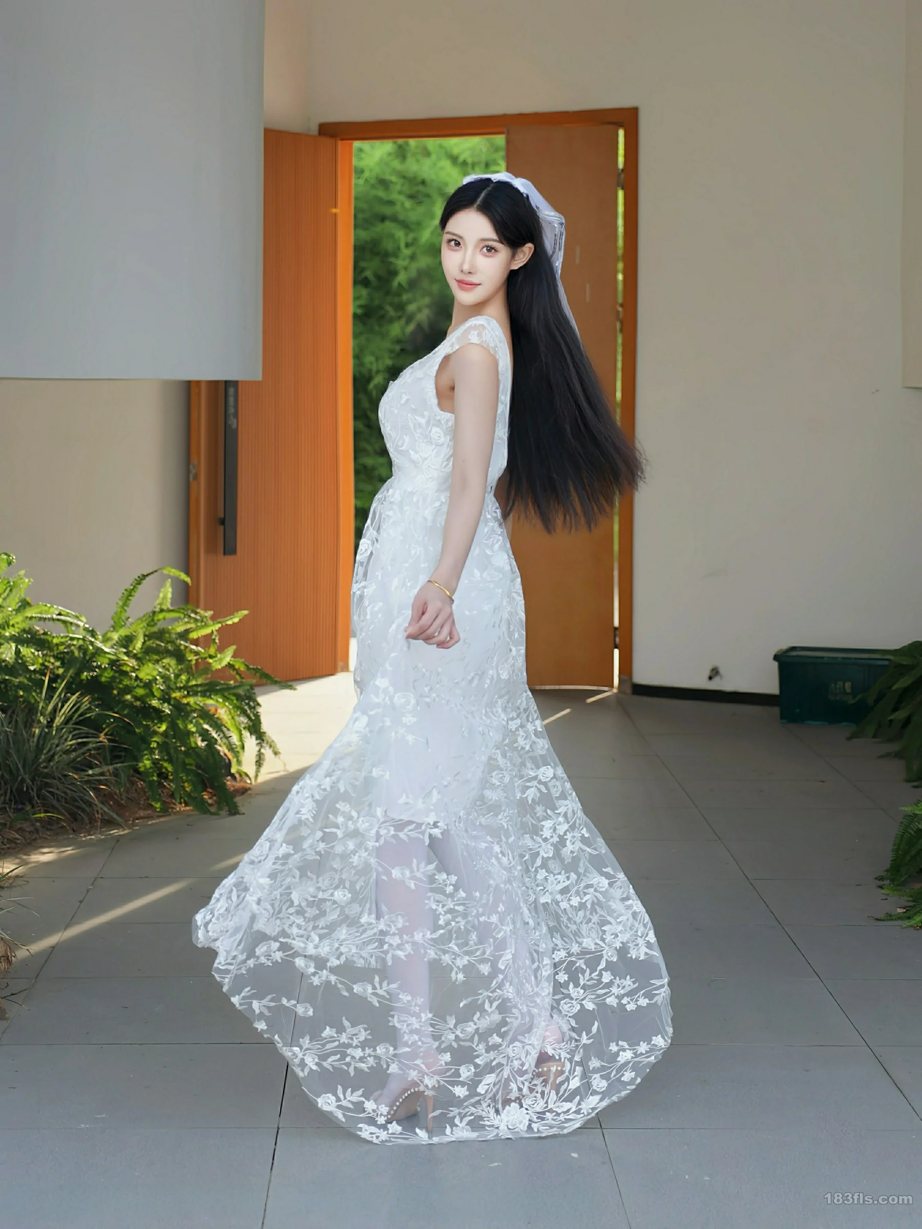 [XIUREN秀人网] 2025.08.18 No.10661 梨霜儿 第4张