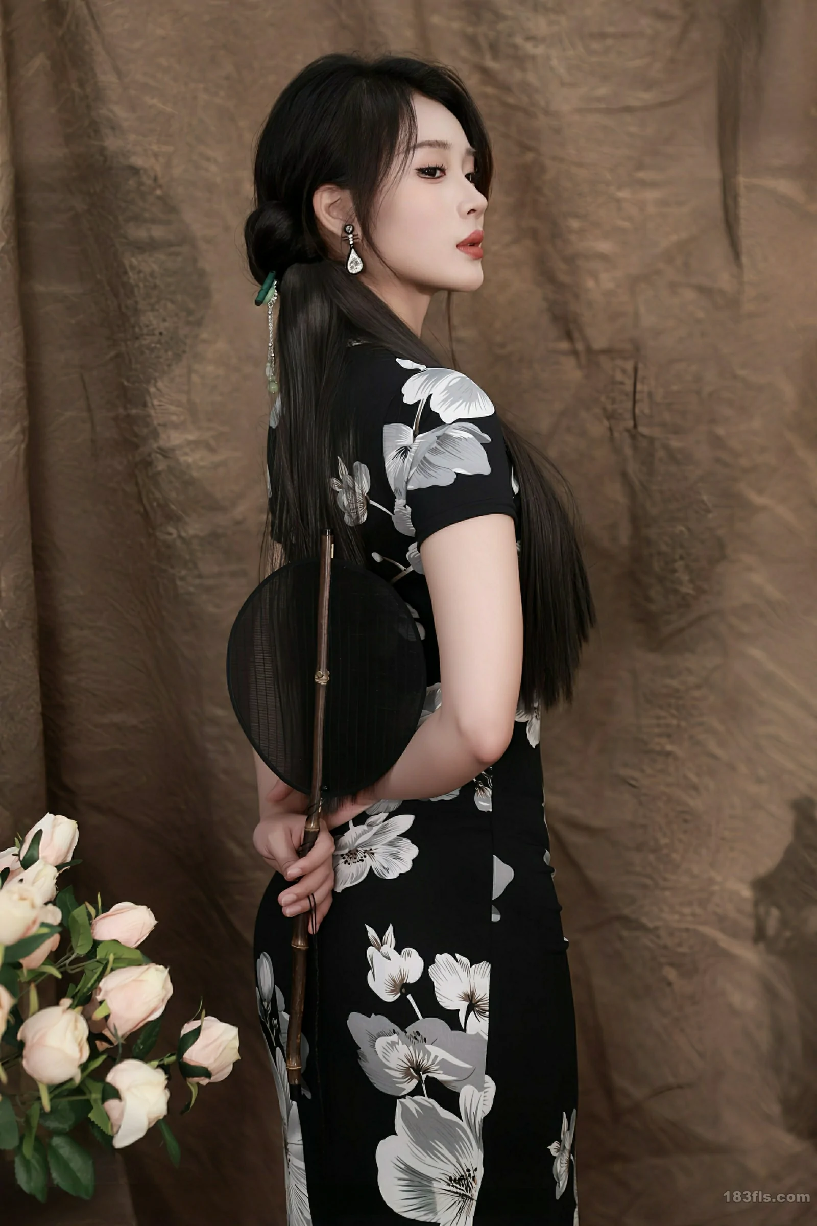 [XIUREN秀人网] 2025.08.15 No.10655 南乔 第4张