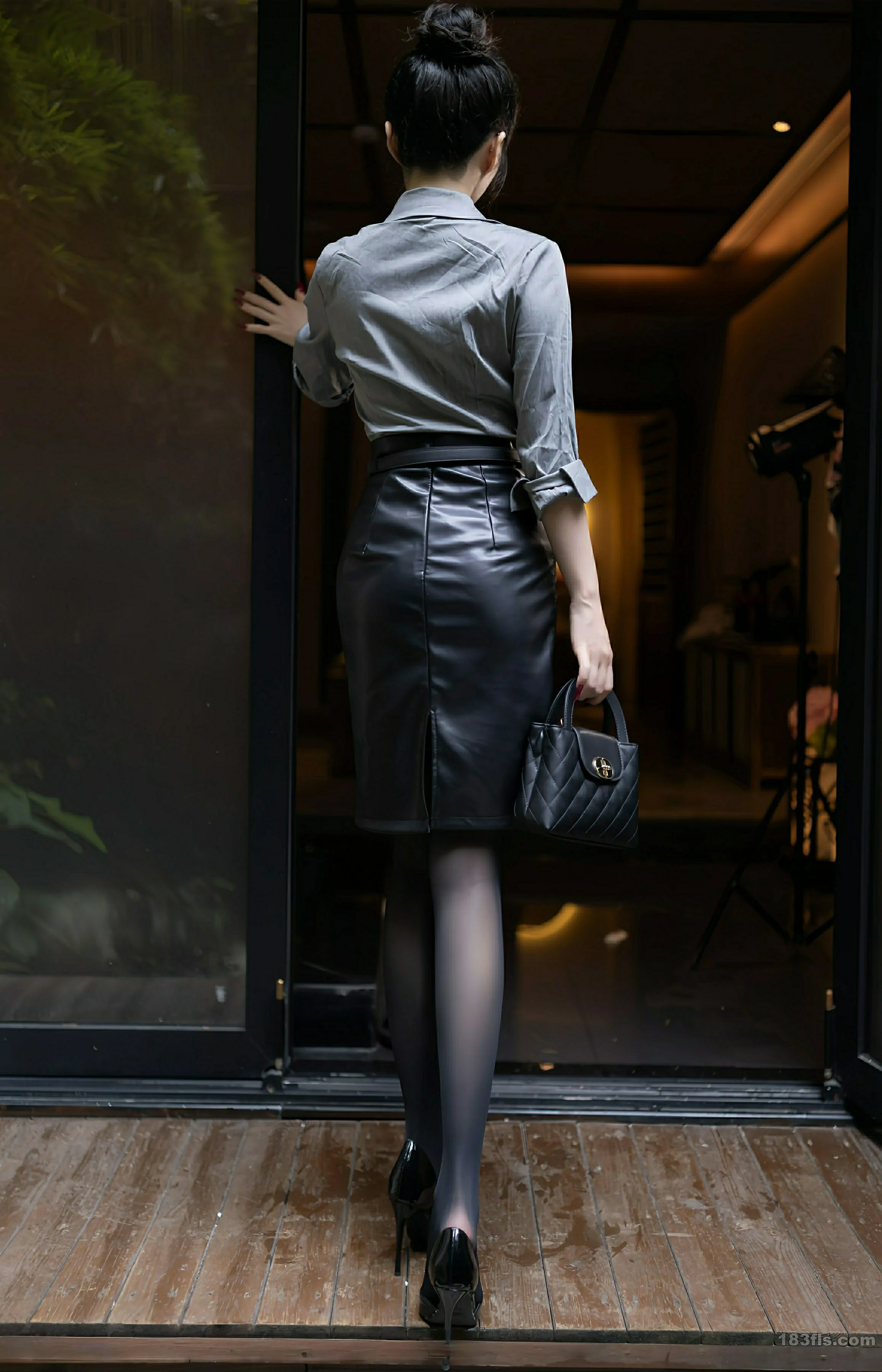 [XIUREN秀人网] 2025.08.08 No.10635 鱼子酱Fish 第2张