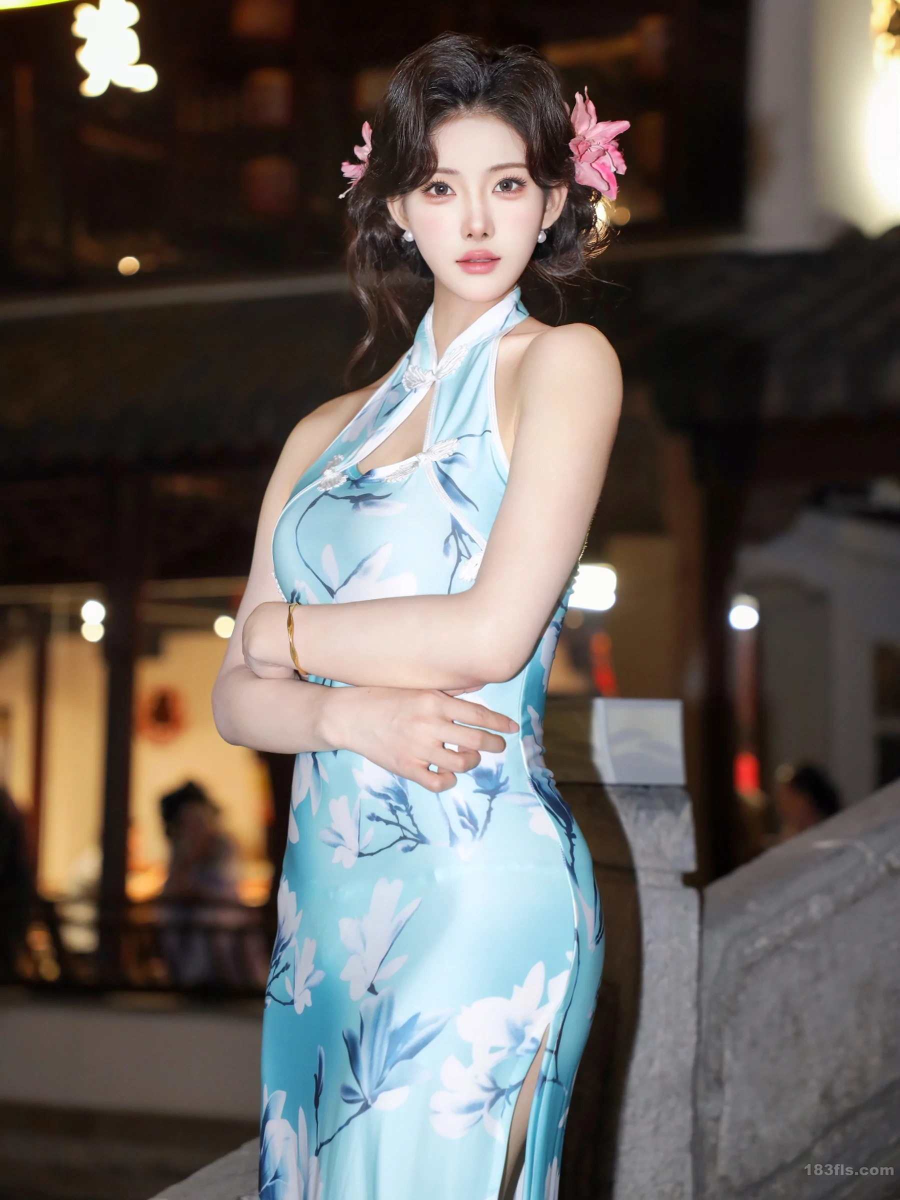 xiuren秀人网福利梨霜儿大尺度私拍无码流出旗袍[108P]