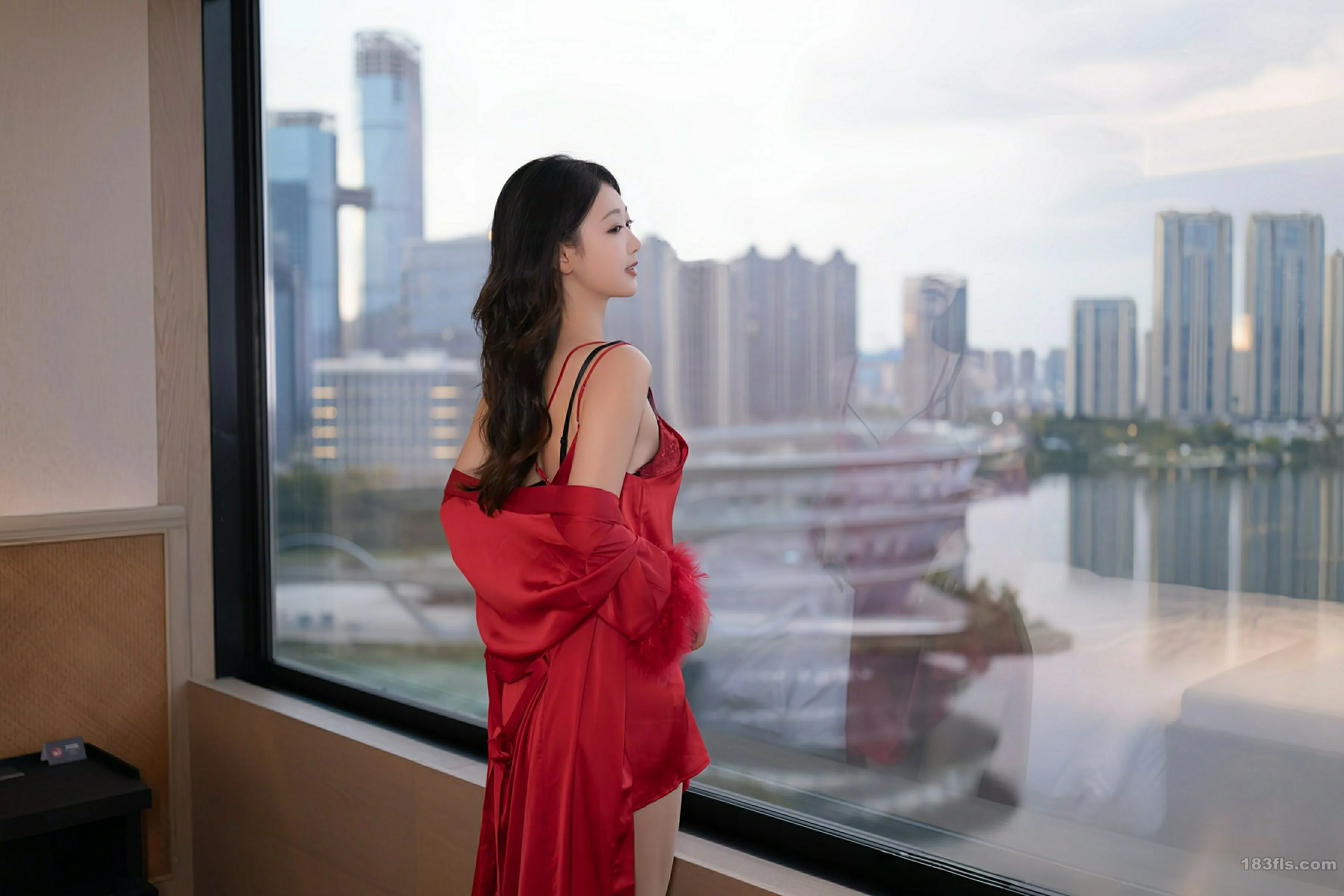 [XIUREN秀人网] 2025.09.15 No.10768 唐安琪 第2张