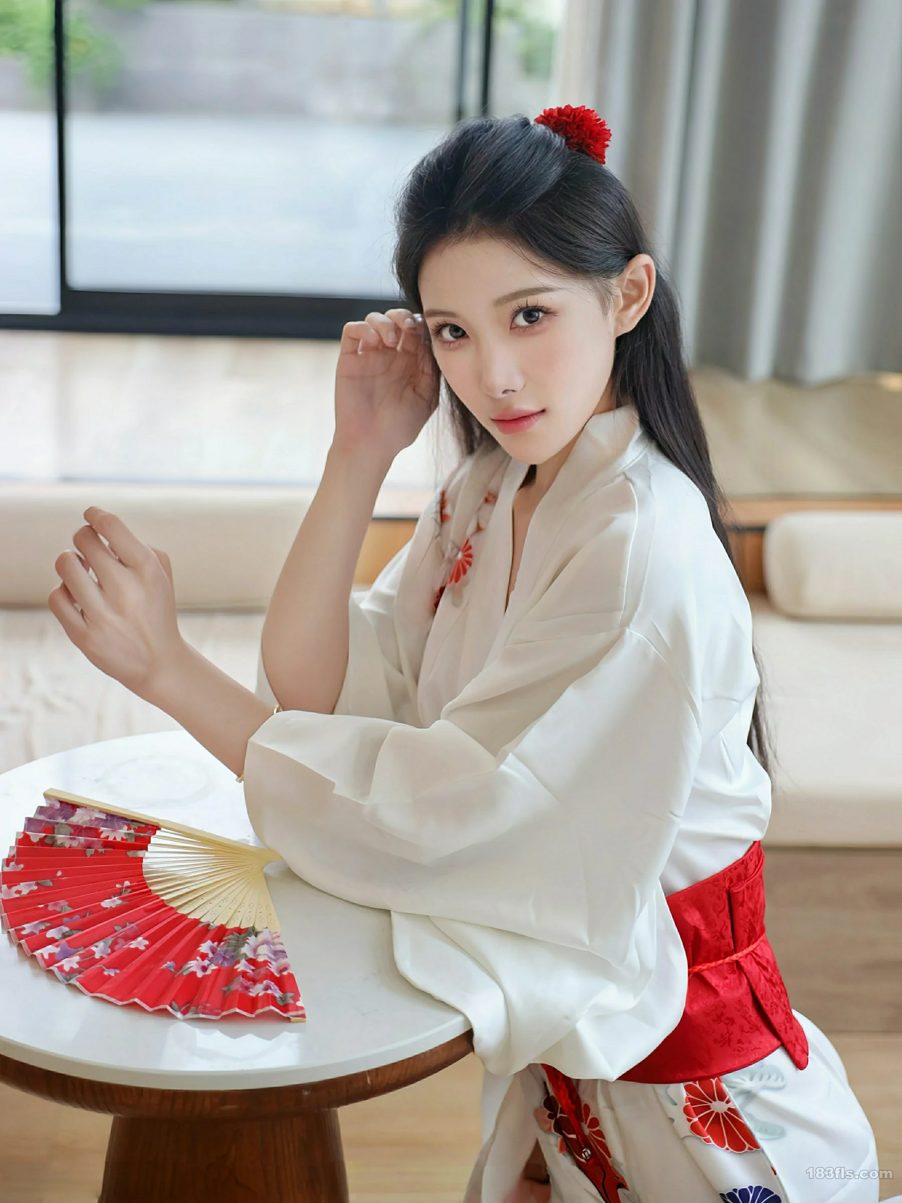 [XIUREN秀人网] 2025.09.15 No.10767 梨霜儿 第2张