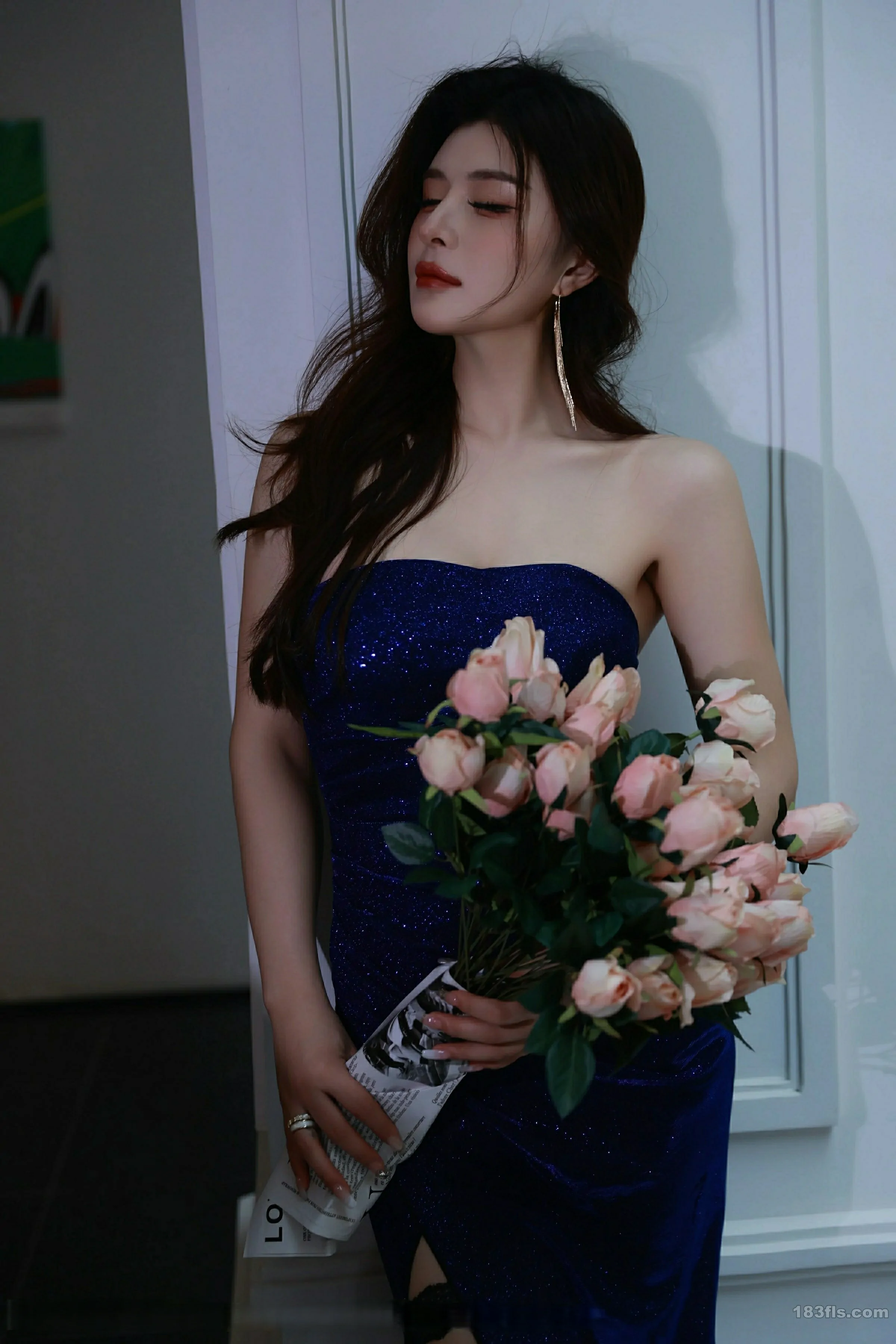 [XIUREN秀人网] 2025.09.08 No.10740 阿依莎 第3张