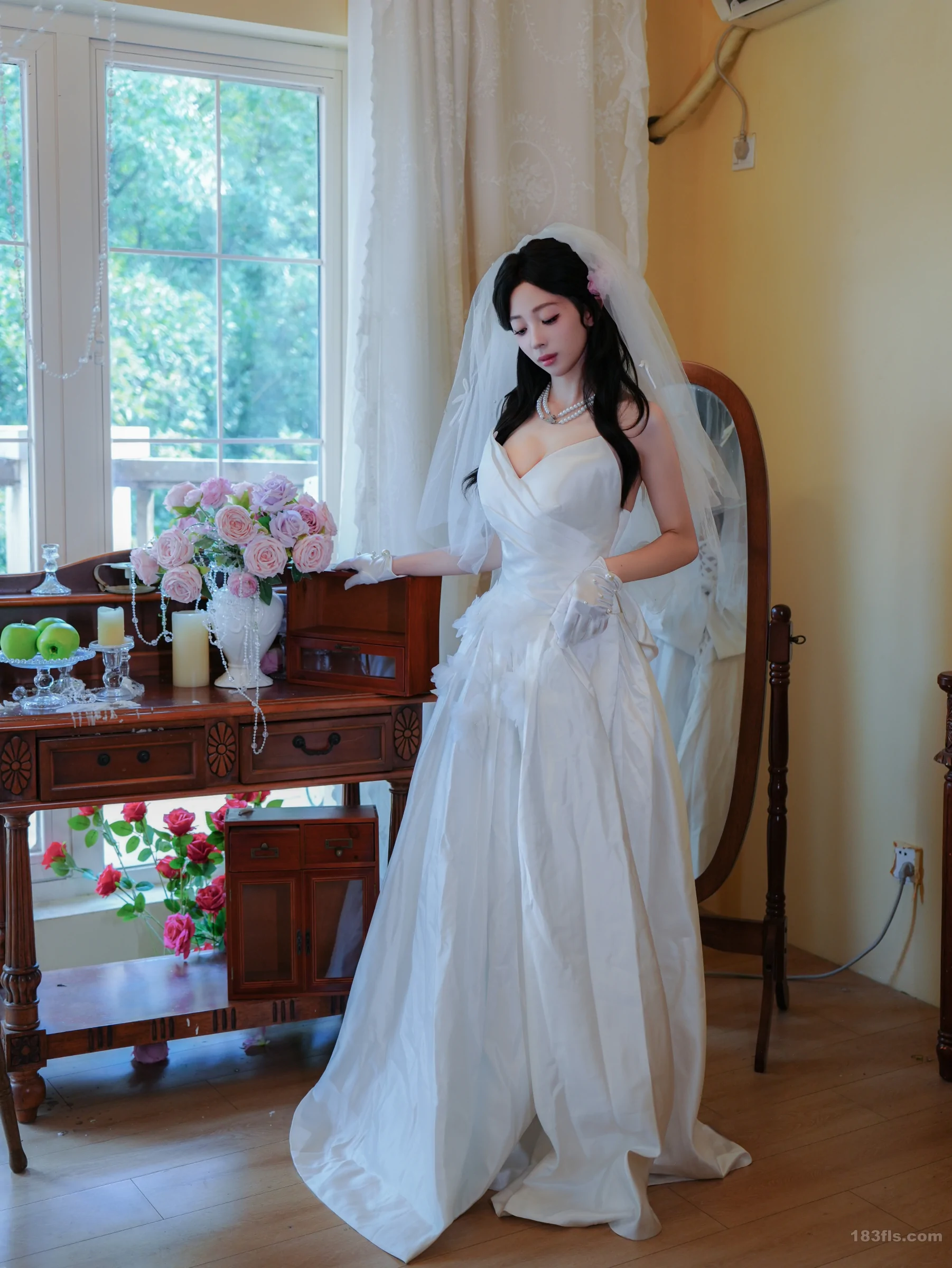 xiuren秀人网福利朱朱molly大尺度内购无码流出洁白婚纱 第4张