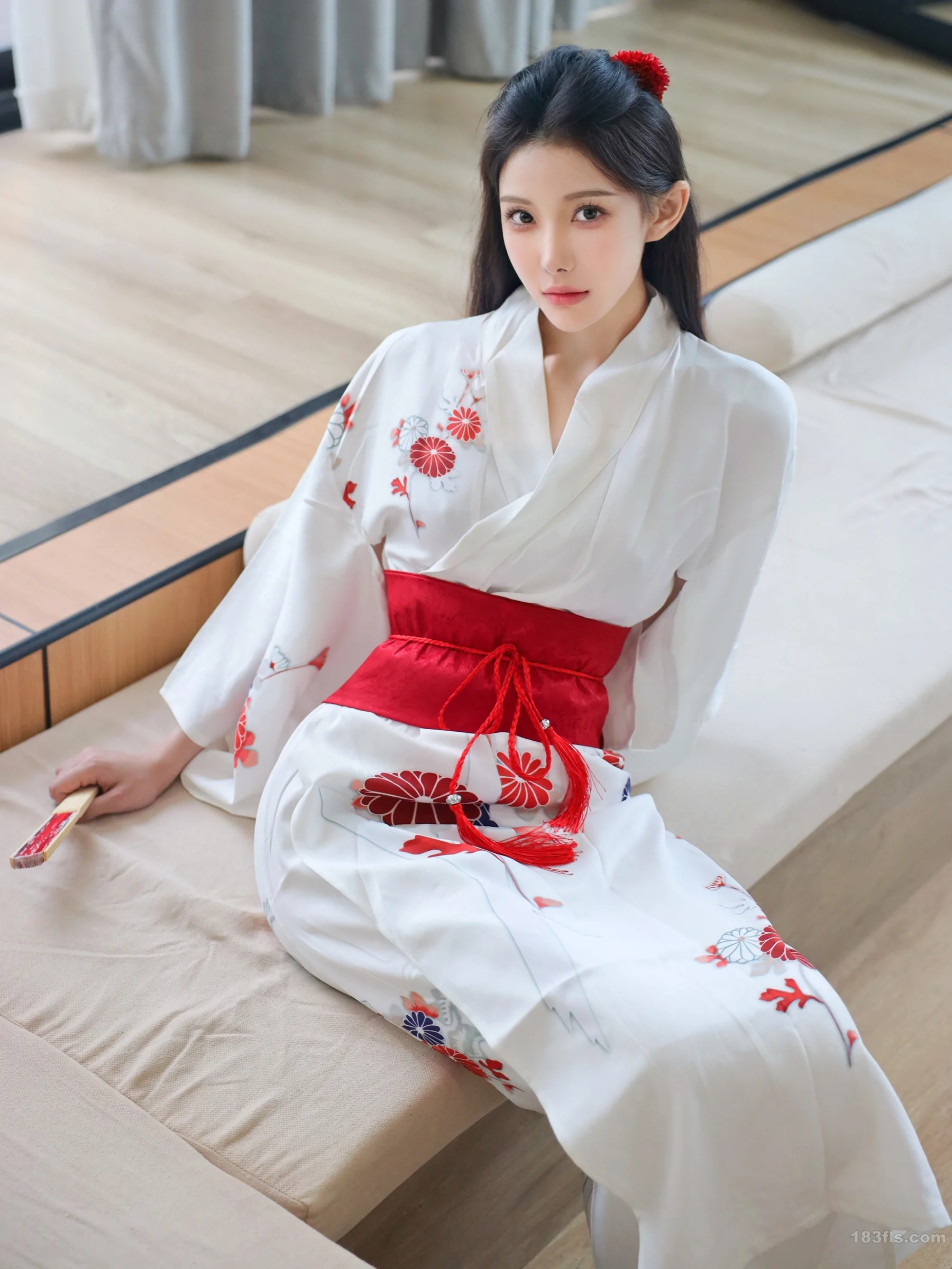 xiuren秀人网福利梨霜儿大尺度内购无码流出潘金莲 第3张