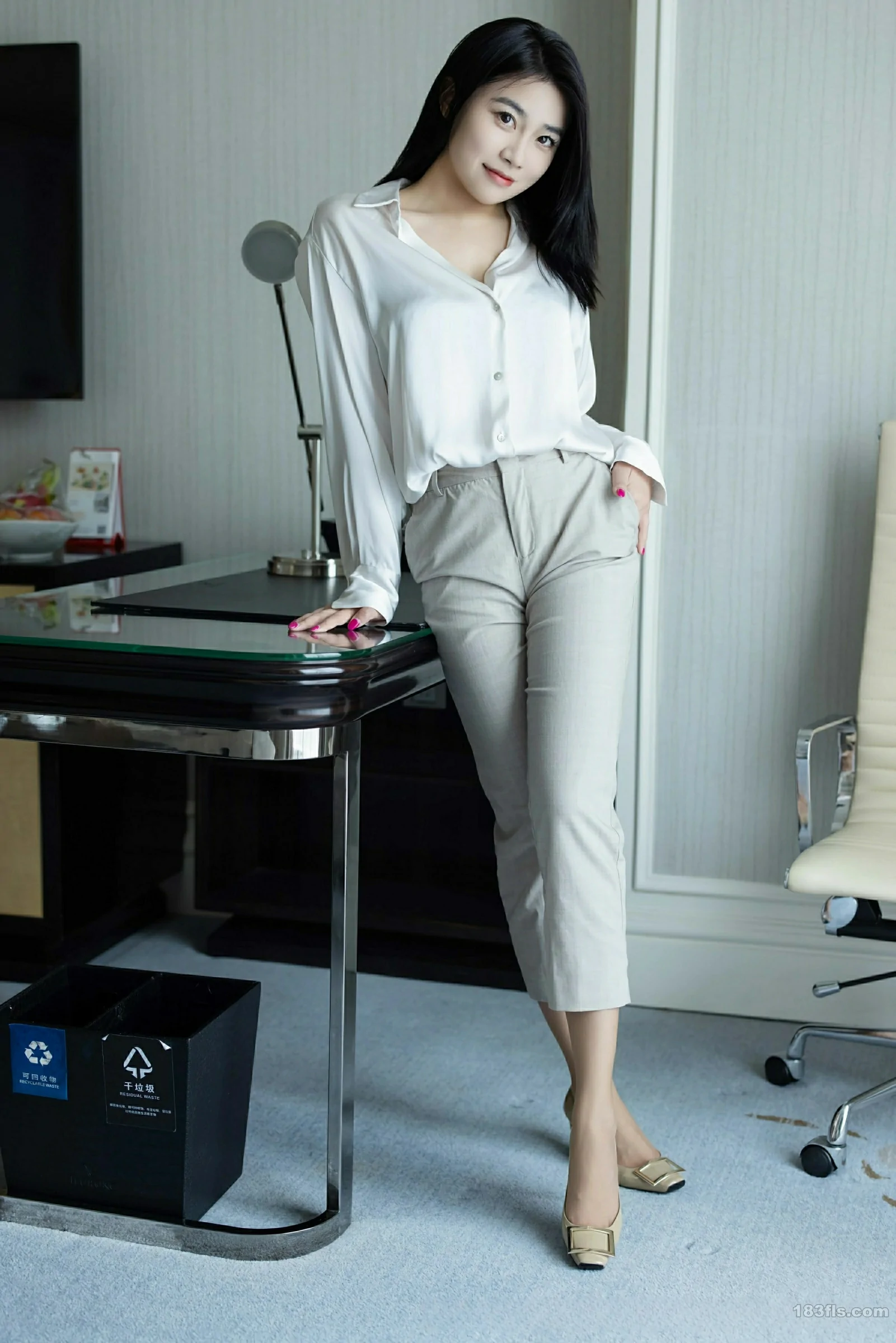 [IMISS爱蜜社] 2025.08.27 VOL.800 许诺Sabrina 第3张