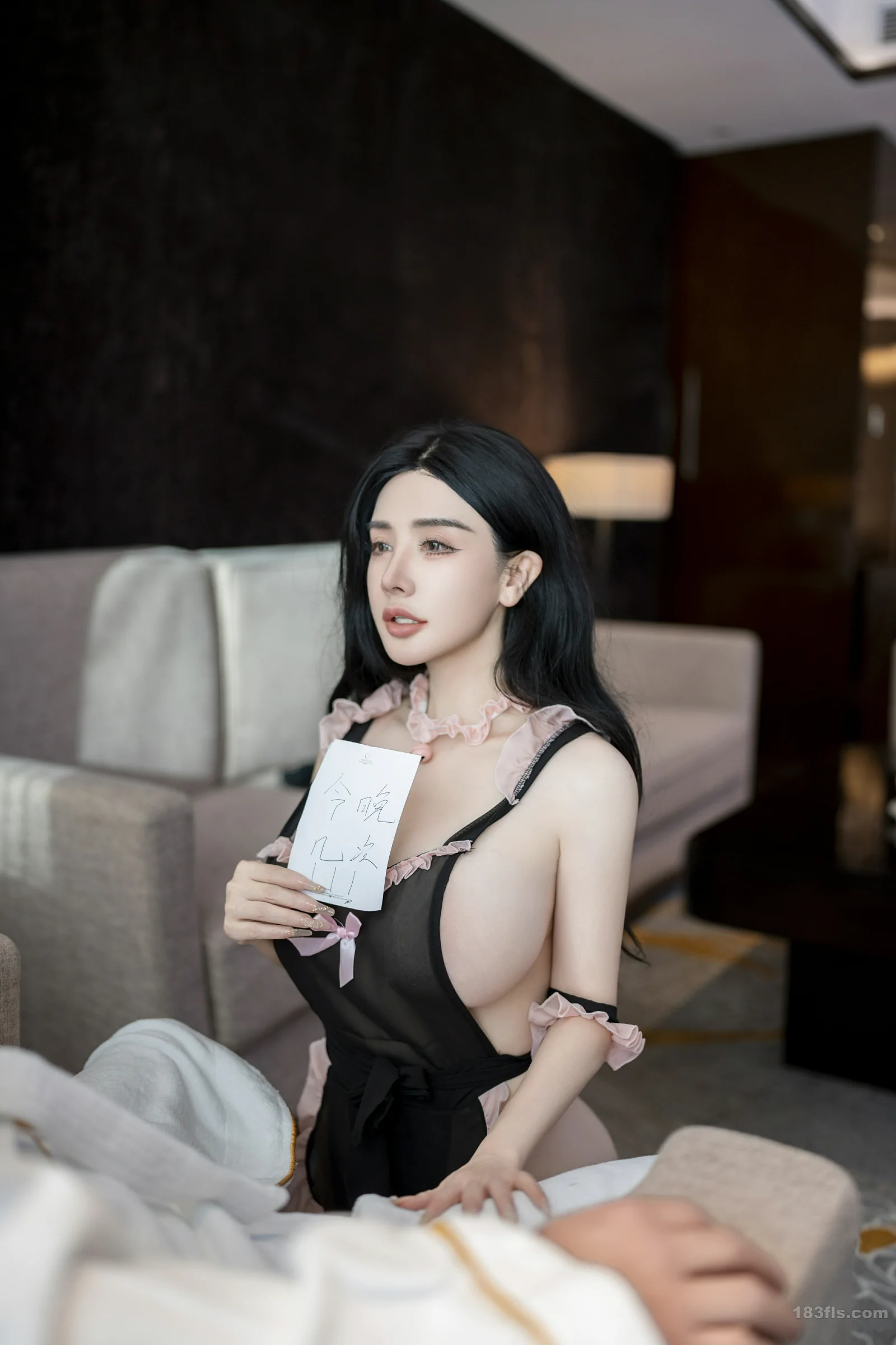 xiuren秀人网福利潘思沁大尺度内购无码流出双人女仆 第3张 xiuren秀人网福利潘思沁大尺度内购无码流出双人女仆 第3张