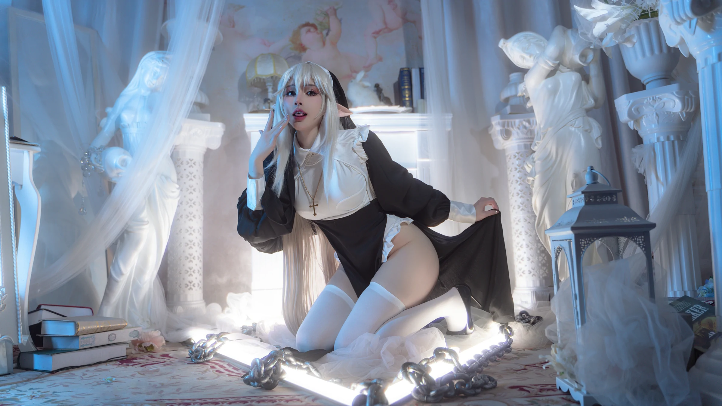 鹿八岁baby - 堕落修女 第3张