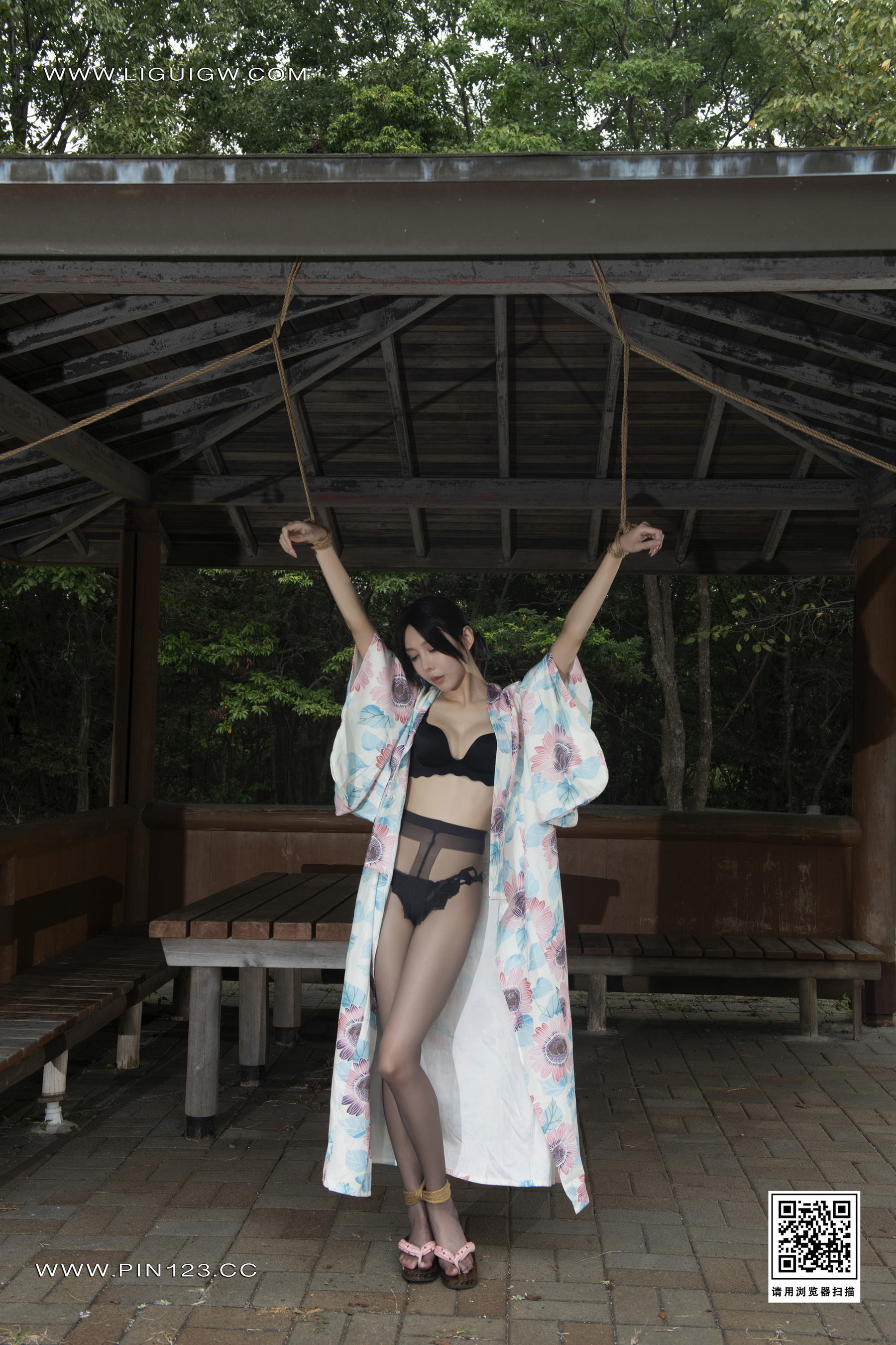 [Ligui丽柜] 2024.11.01《兔子日本旅拍-美束版》 第4张