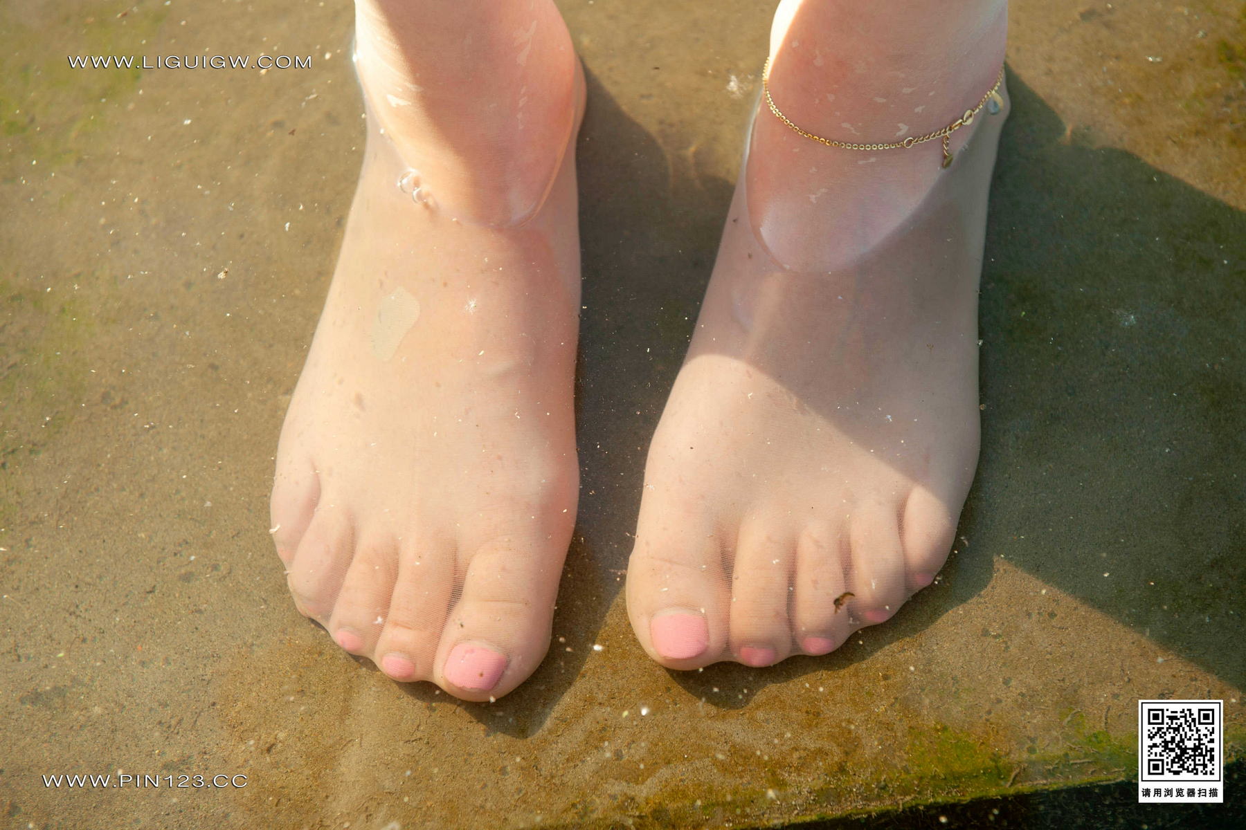 [Ligui丽柜] 2024.03.11 绿水青丝 Kiki 第1张